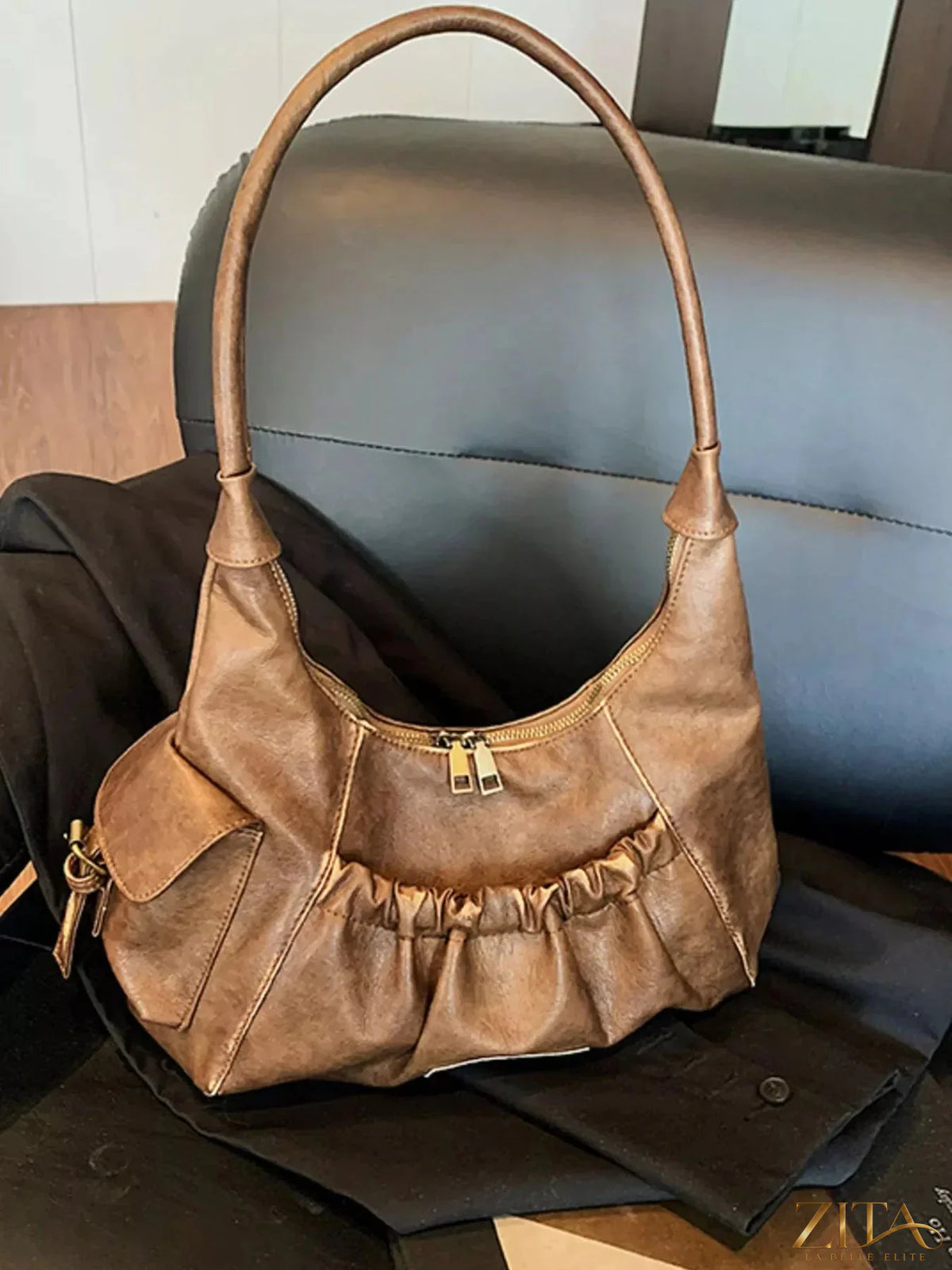 Vintage Zita La Belle Elite ruched hobo shoulder bag with soft leather and relaxed design, featuring a spacious interior and shoulder strap.