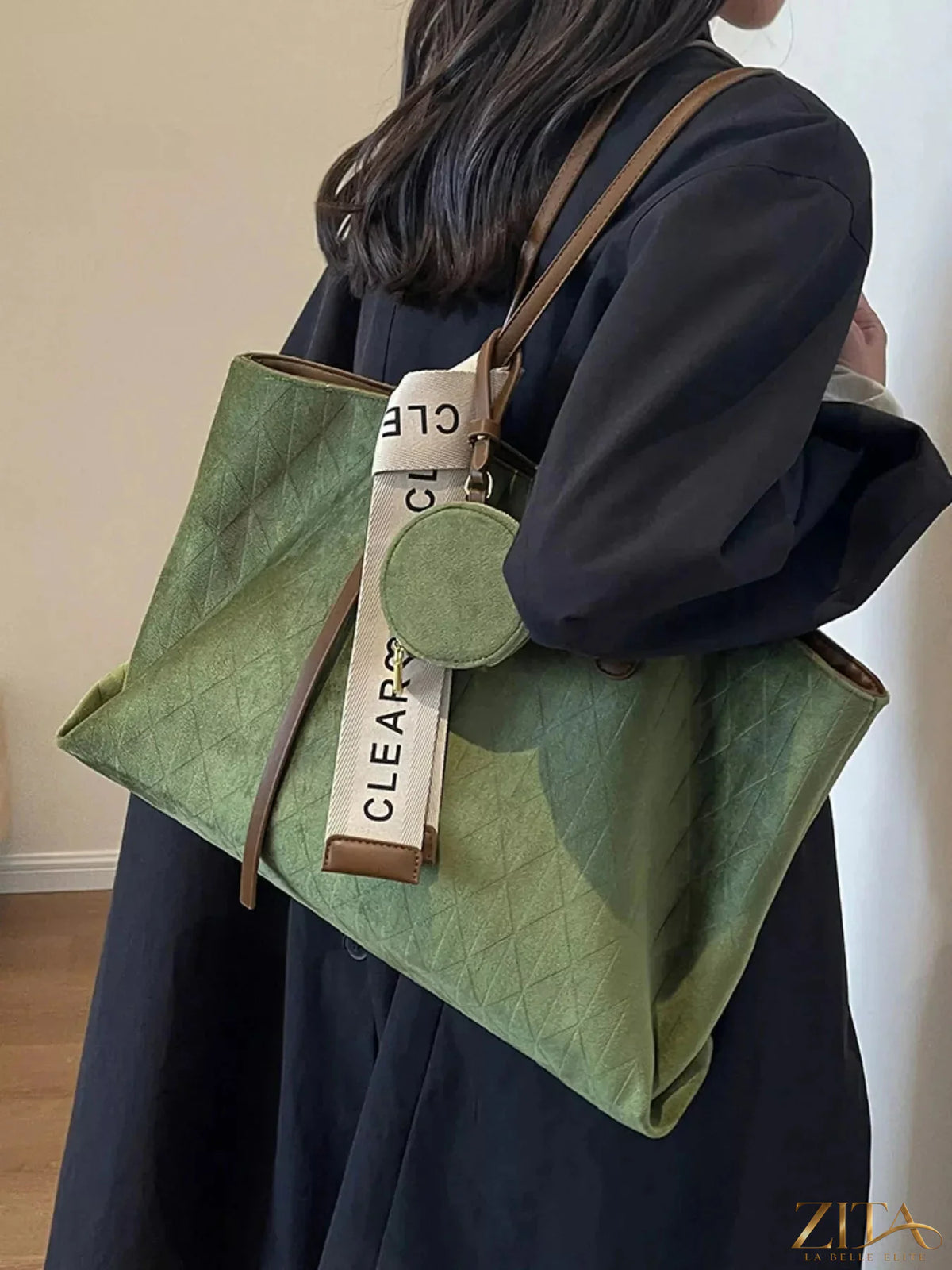 Large capacity tote bag with attached coin purse by Zita La Belle Elite, showing spacious interior and stylish exterior design.