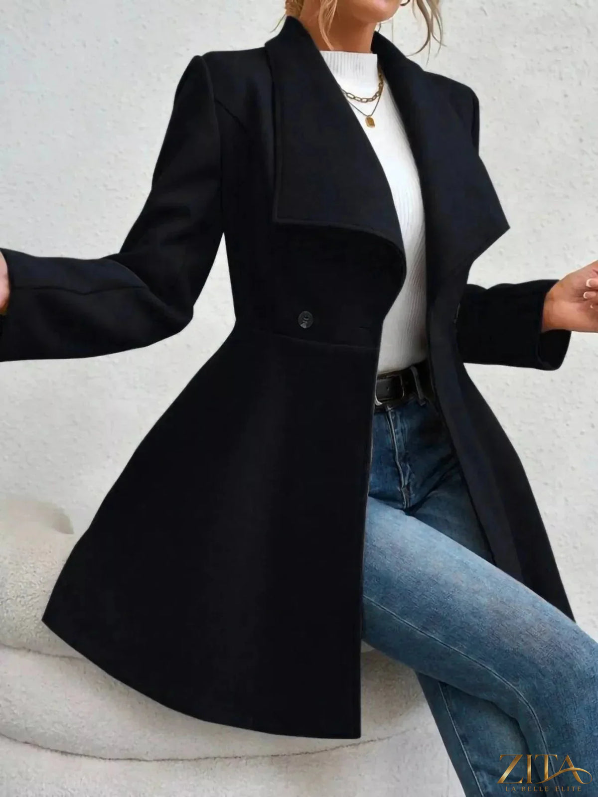 Zita La Belle Elite double-breasted coat with a collared neck, tailored fit, and stylish design in a classic outerwear style.