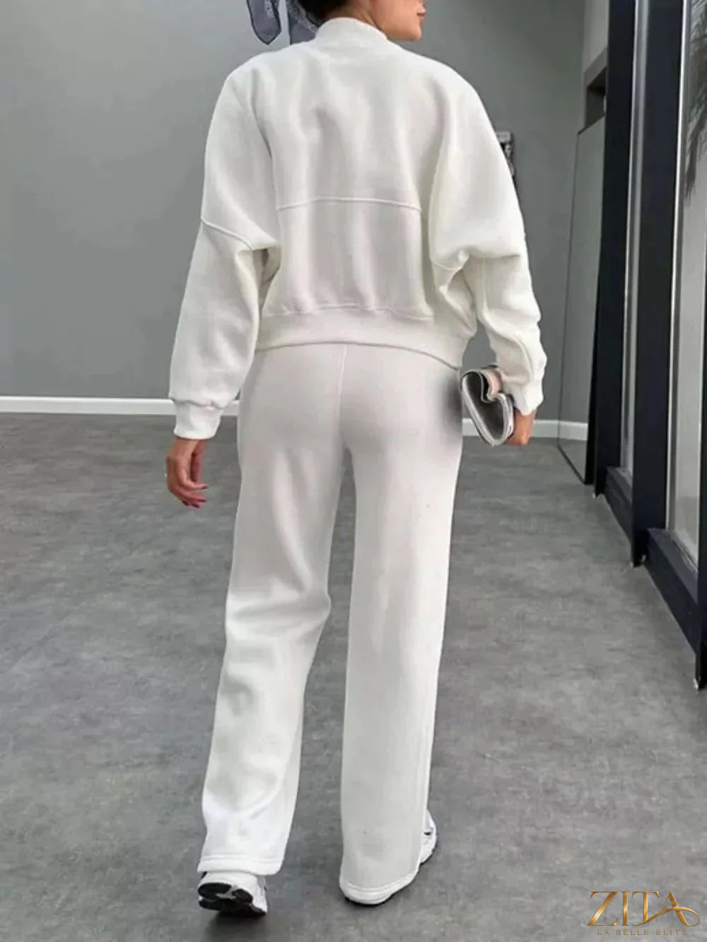 Zita La Belle Elite baseball collar zip-up outerwear and drawstring pants set, featuring a sporty design and casual fit.