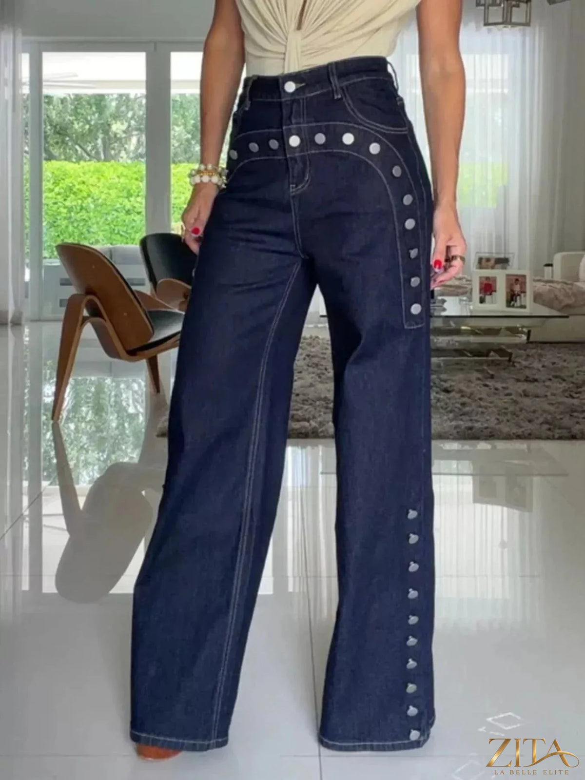 Zita La Belle Elite decorative button high-waisted wide-leg jeans with front pockets and relaxed fit, denim fabric and stylish design
