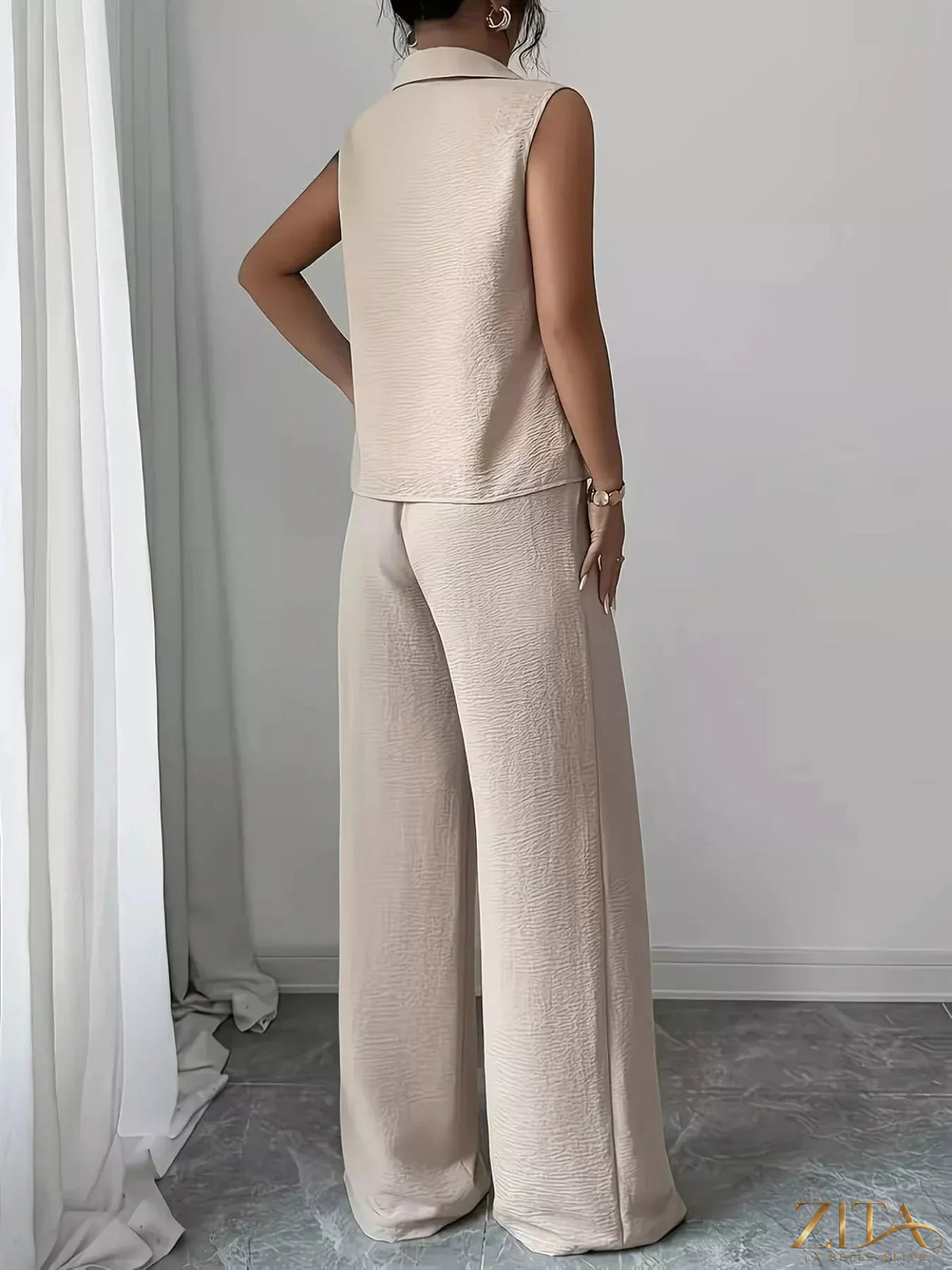 Zita La Belle Elite sleeveless top and wide-leg pants set in soft fabric, featuring a stylish sleeveless top and flowing wide-leg trousers.