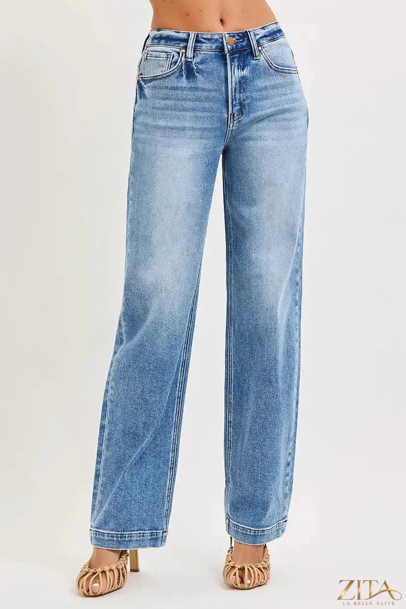 Zita La Belle Elite RISEN high-rise wide baggy jeans, denim with a relaxed fit, visible stitching, and wide leg silhouette.