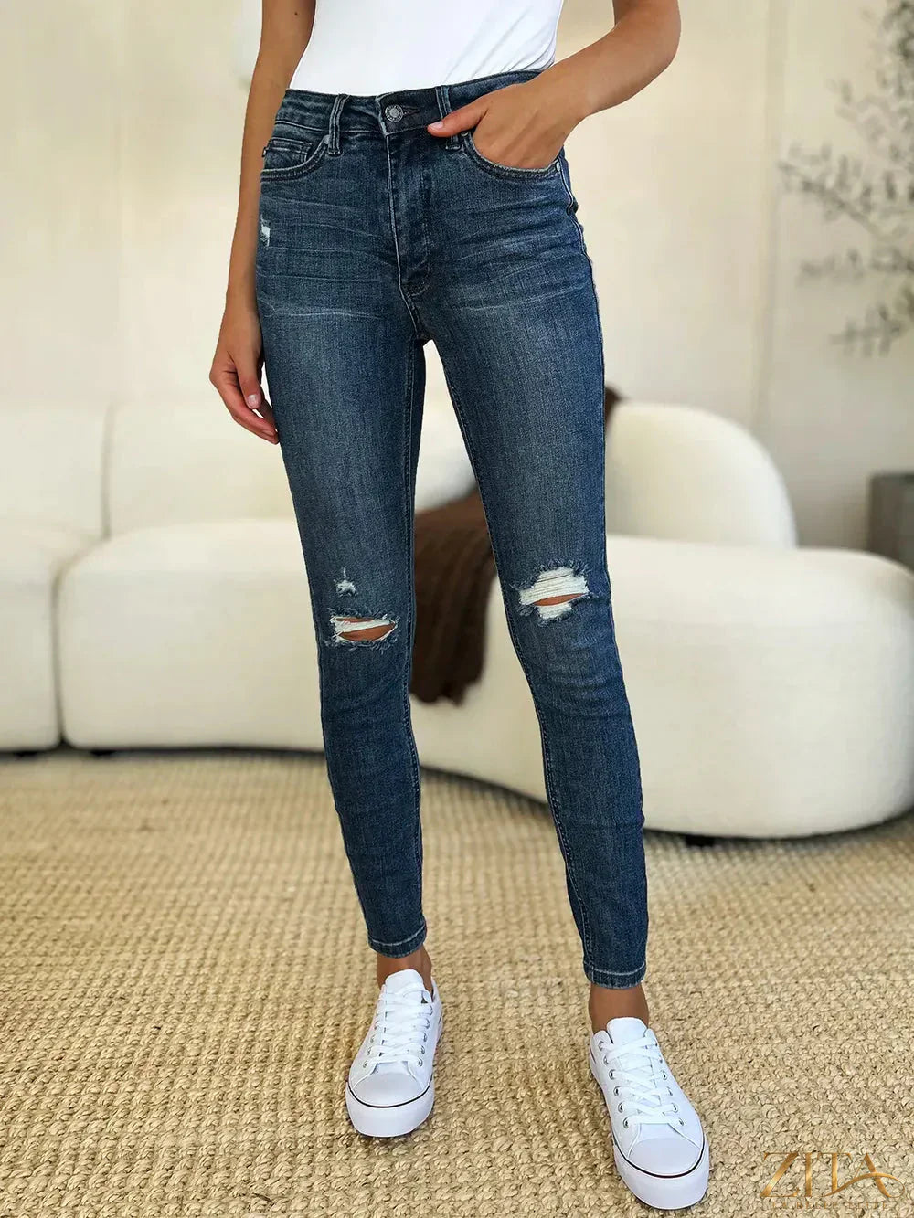 Zita La Belle Elite Judy Blue full-size mid-waist distressed slim jeans with ripped details, styled on a mannequin.