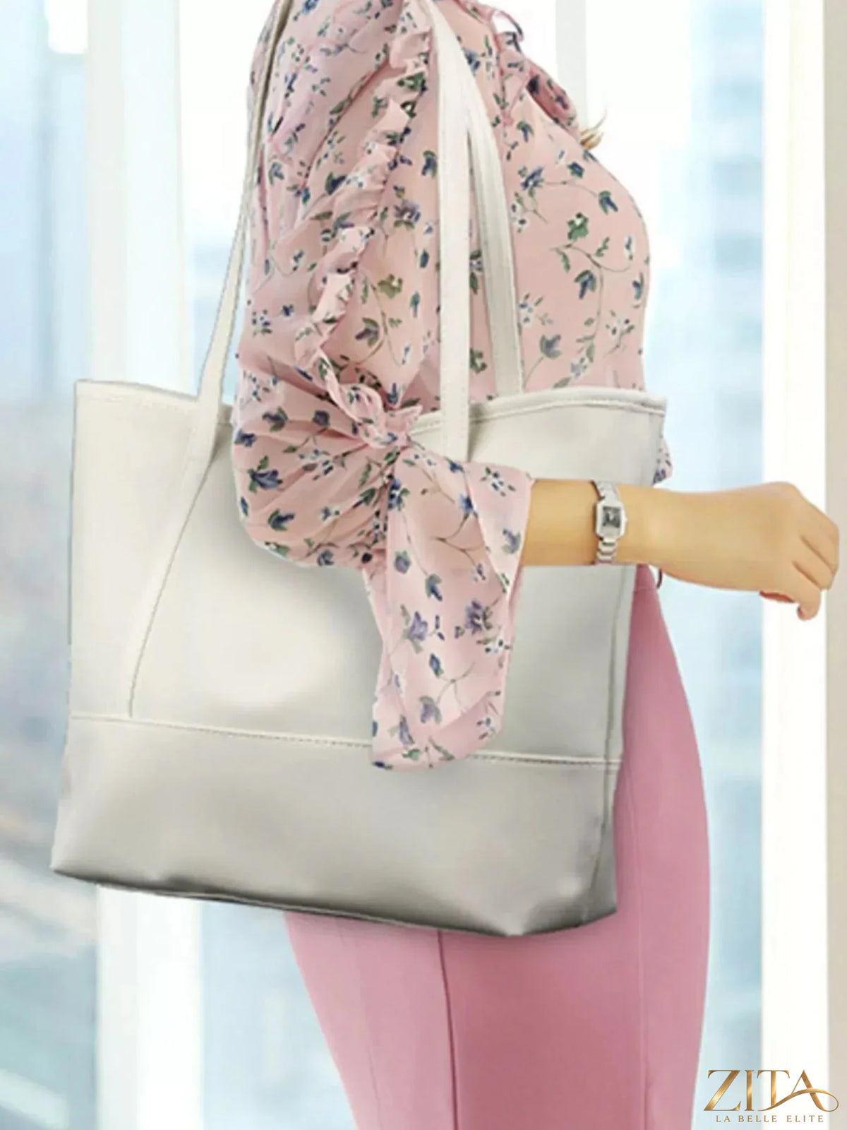 Lightweight Zita La Belle Elite tote bag with long handles, made of durable material, ideal for everyday use and carrying essentials.
