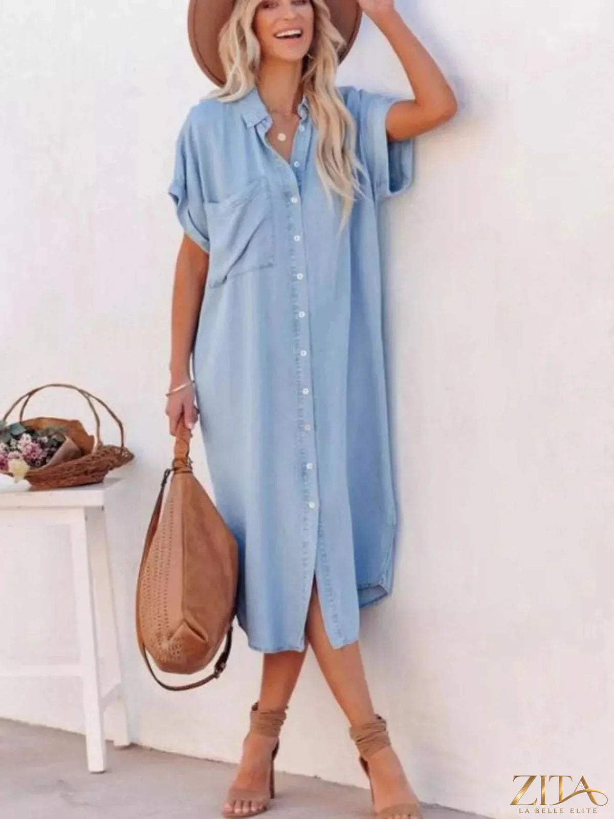 Zita La Belle Elite casual shirt dress with side slits, lightweight fabric, short sleeves, and a relaxed fit.