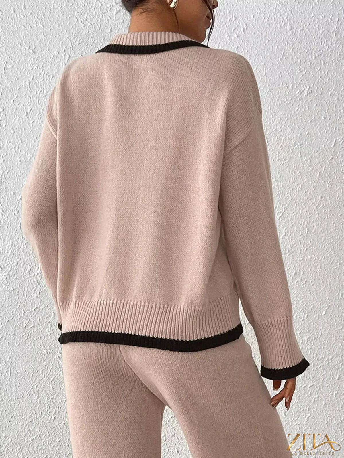 Zita La Belle Elite contrast trim polo collar sweater in soft knit with ribbed cuffs and hem, stylish and comfortable for everyday wear.
