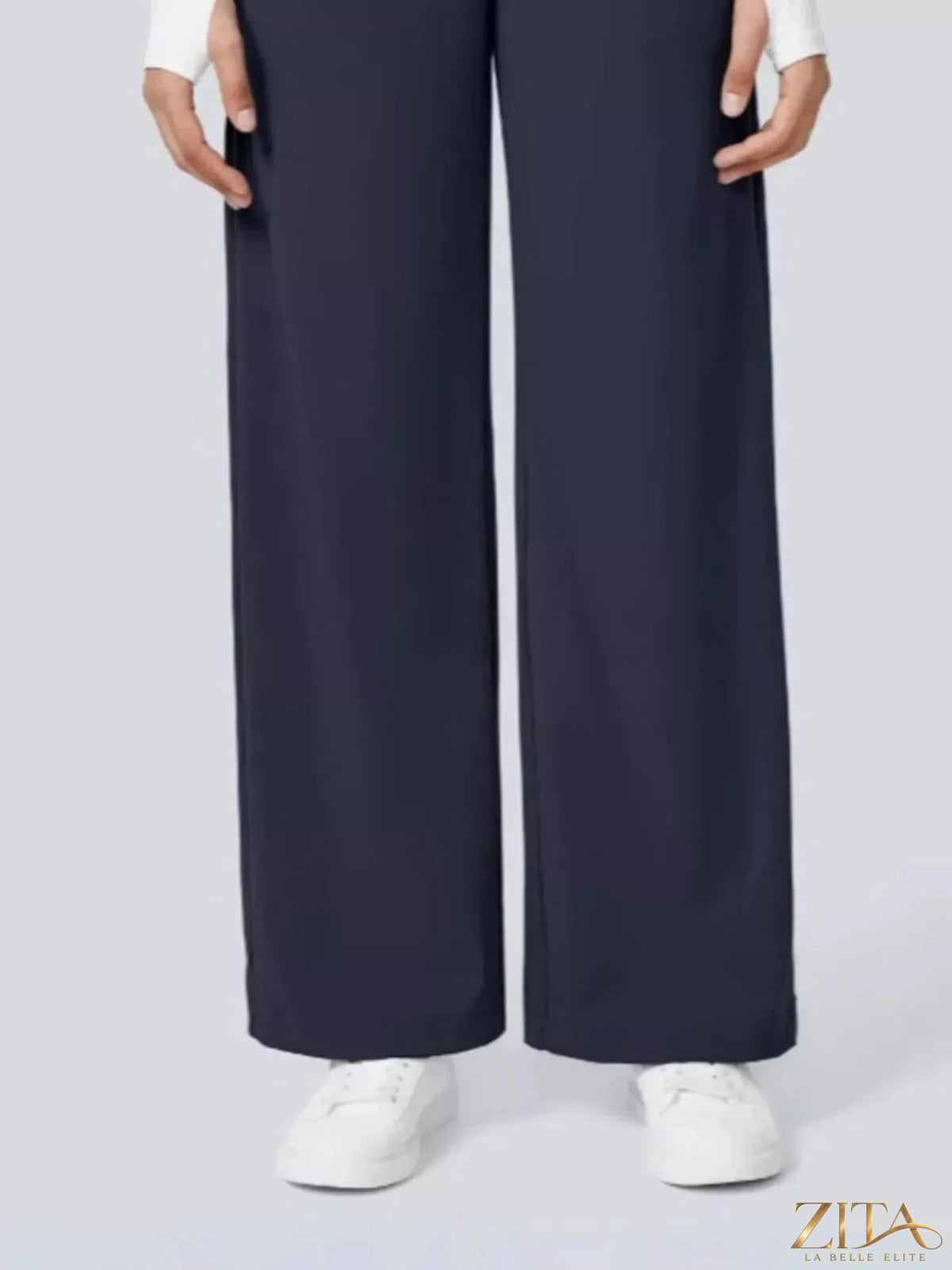Zita La Belle Elite wide leg pants in soft fabric, featuring a relaxed fit and high waist, shown in a neutral color.