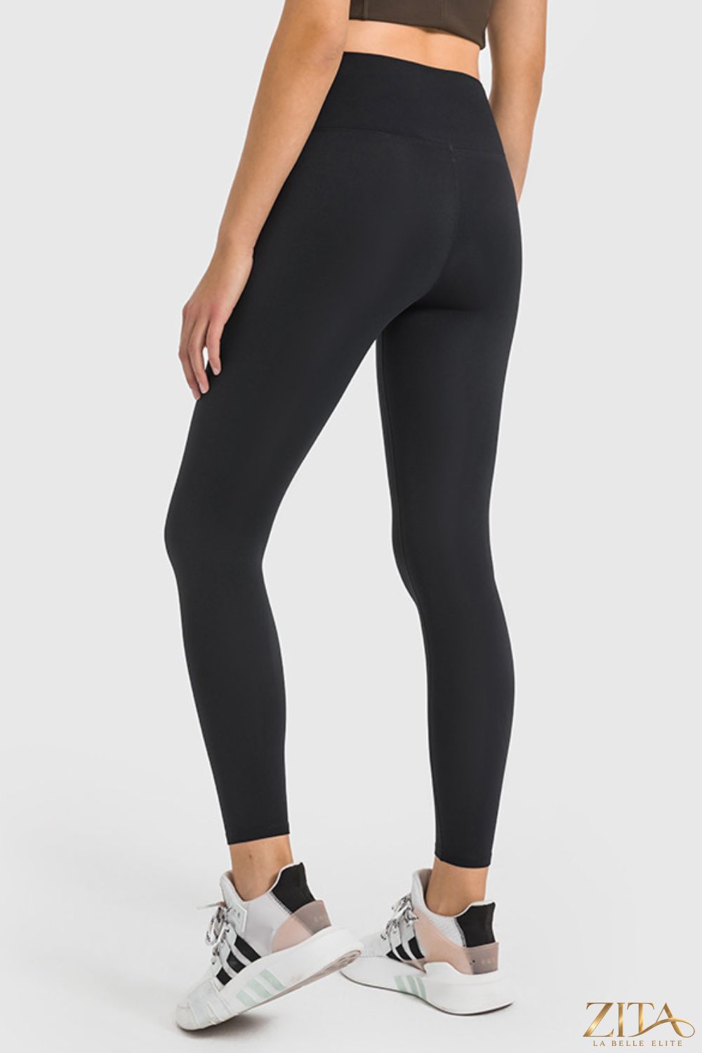 Zita La Belle Elite Millennia high waist ankle-length yoga leggings in black, fitted and stretchy for active wear.