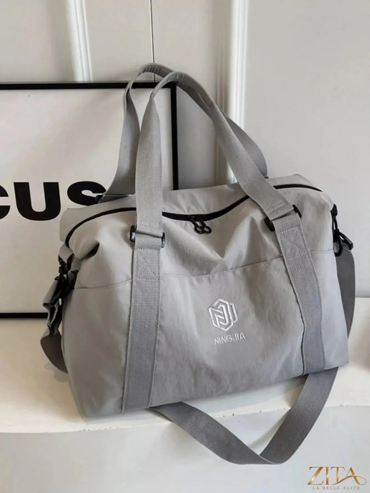Zita La Belle Elite lightweight Oxford cloth travel duffel bag with sturdy handles and spacious interior for weekend trips.