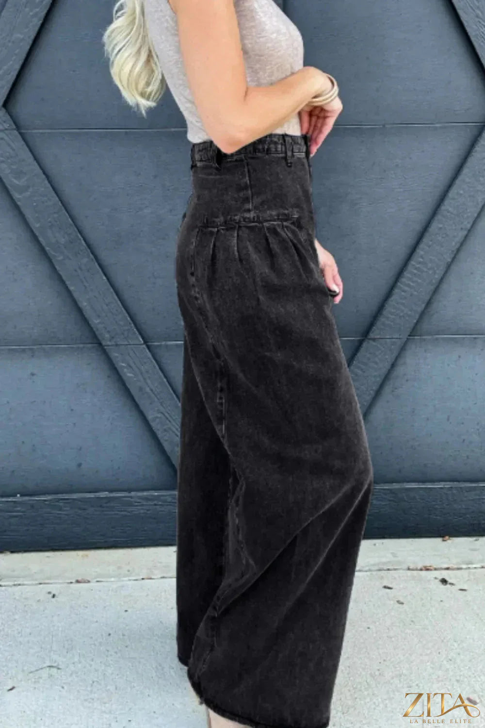 Zita La Belle Elite high rise wide leg jeans with front and back pockets, displayed on a model.