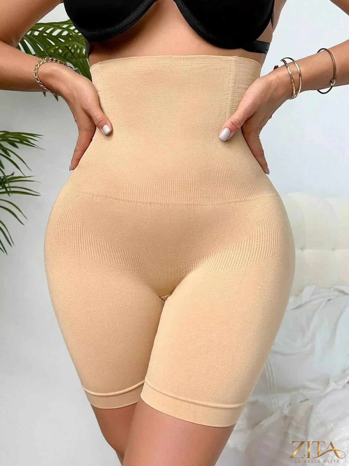 Full size high waist compression slimming leggings by Zita La Belle Elite, plus size, showing the sleek, stretchy fabric and fit