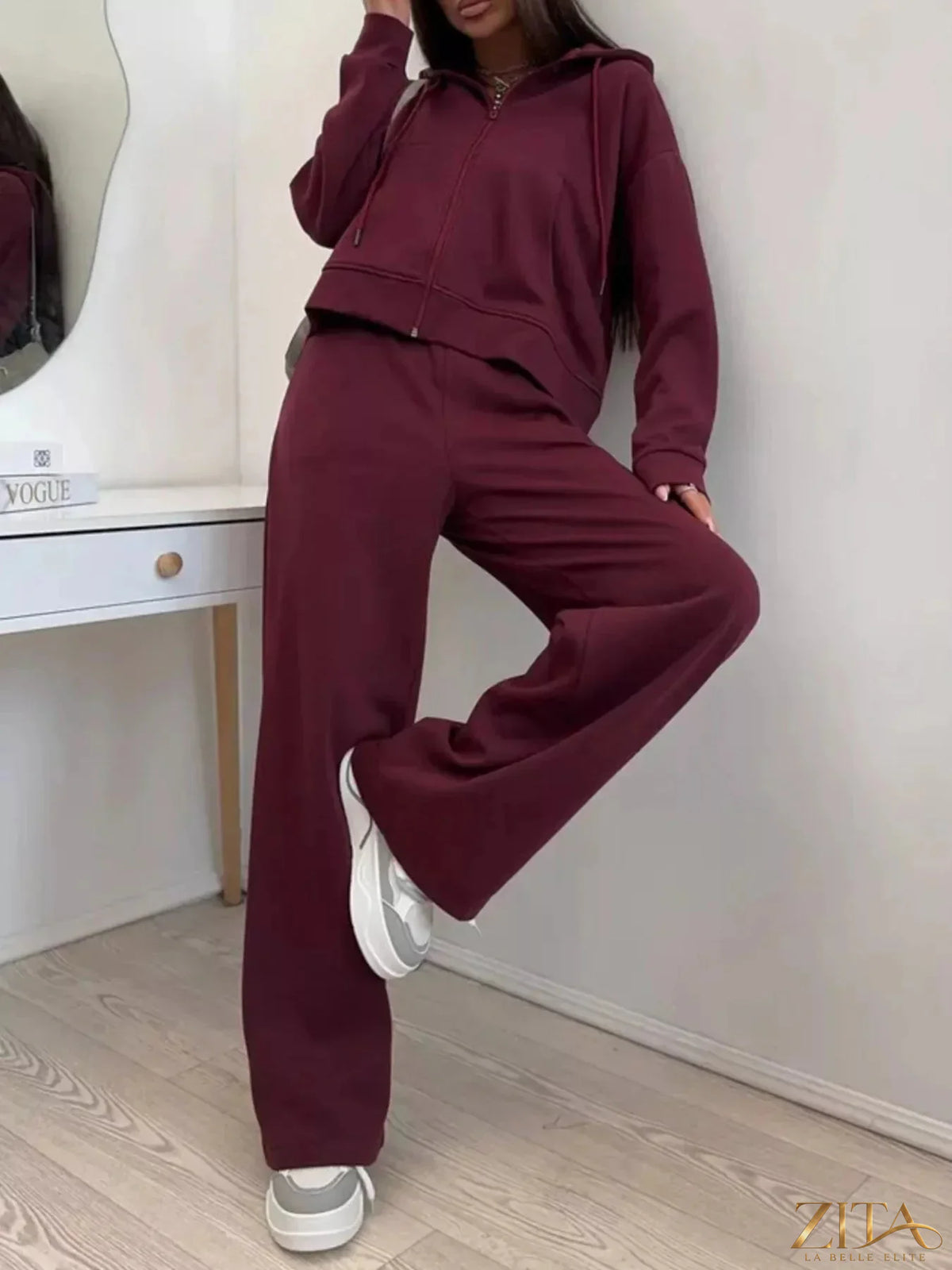 Zita La Belle Elite zip-up hoodie and wide-leg pants set, shown in black, casual loungewear with comfortable fit and relaxed style.
