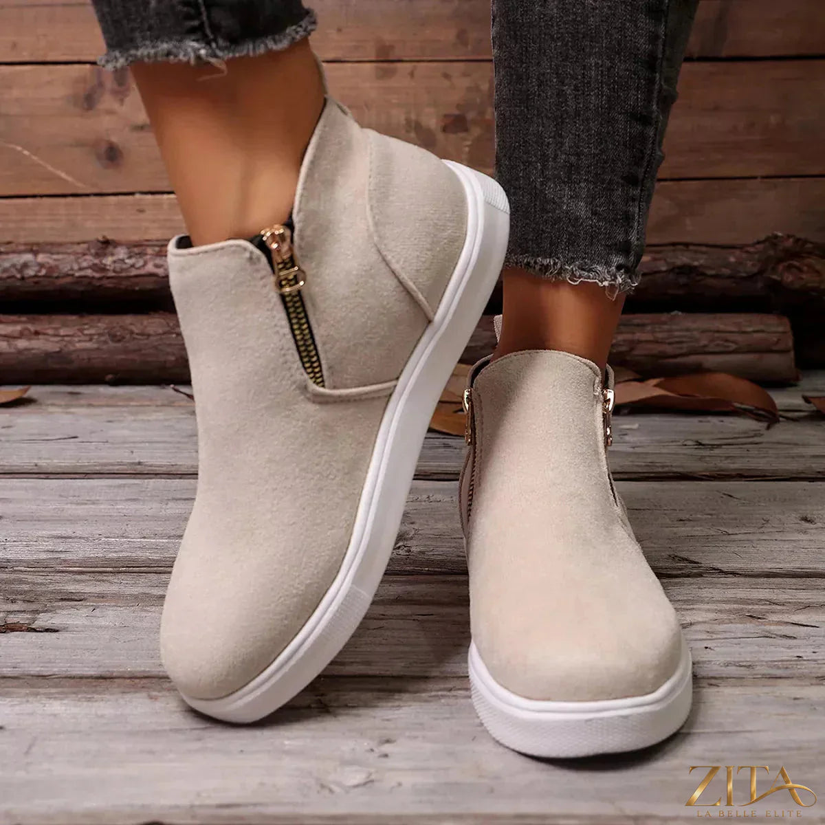 Zita La Belle Elite side zipper flat sneakers in black with white soles, showcasing stylish casual footwear with zipper detail.