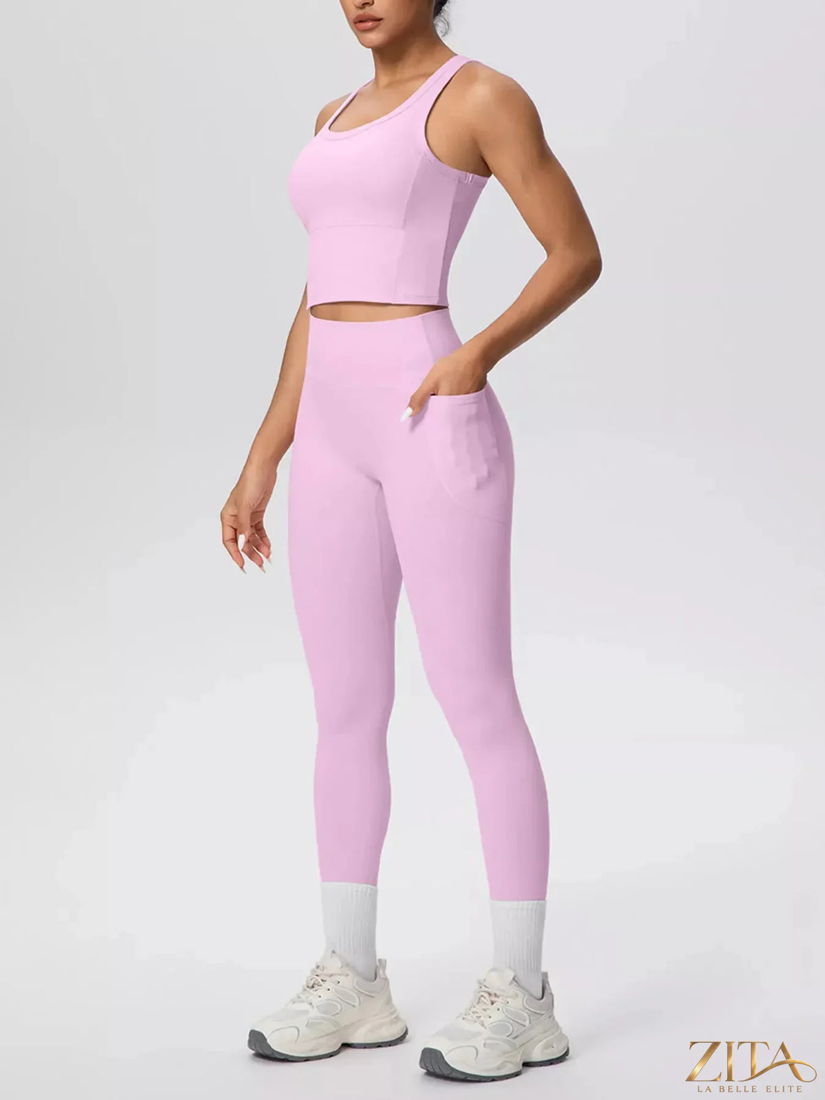 Zita La Belle Elite scoop neck tank top and high-waisted leggings active set, black, made of stretchy athletic fabric.