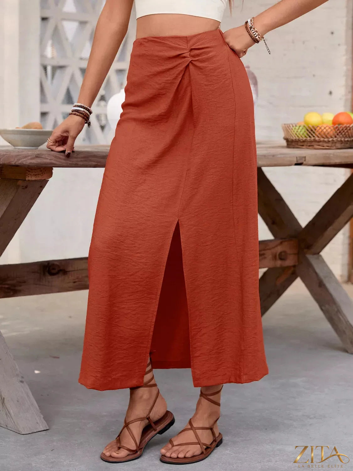 Zita La Belle Elite slit midi skirt in flowy fabric with a high slit, stylish and elegant for casual or dressy outfits.