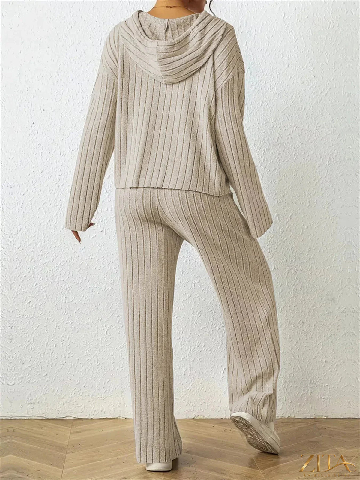 Zita La Belle Elite ribbed hoodie and pants set with drawstrings, featuring a comfortable, casual fit and textured fabric details.