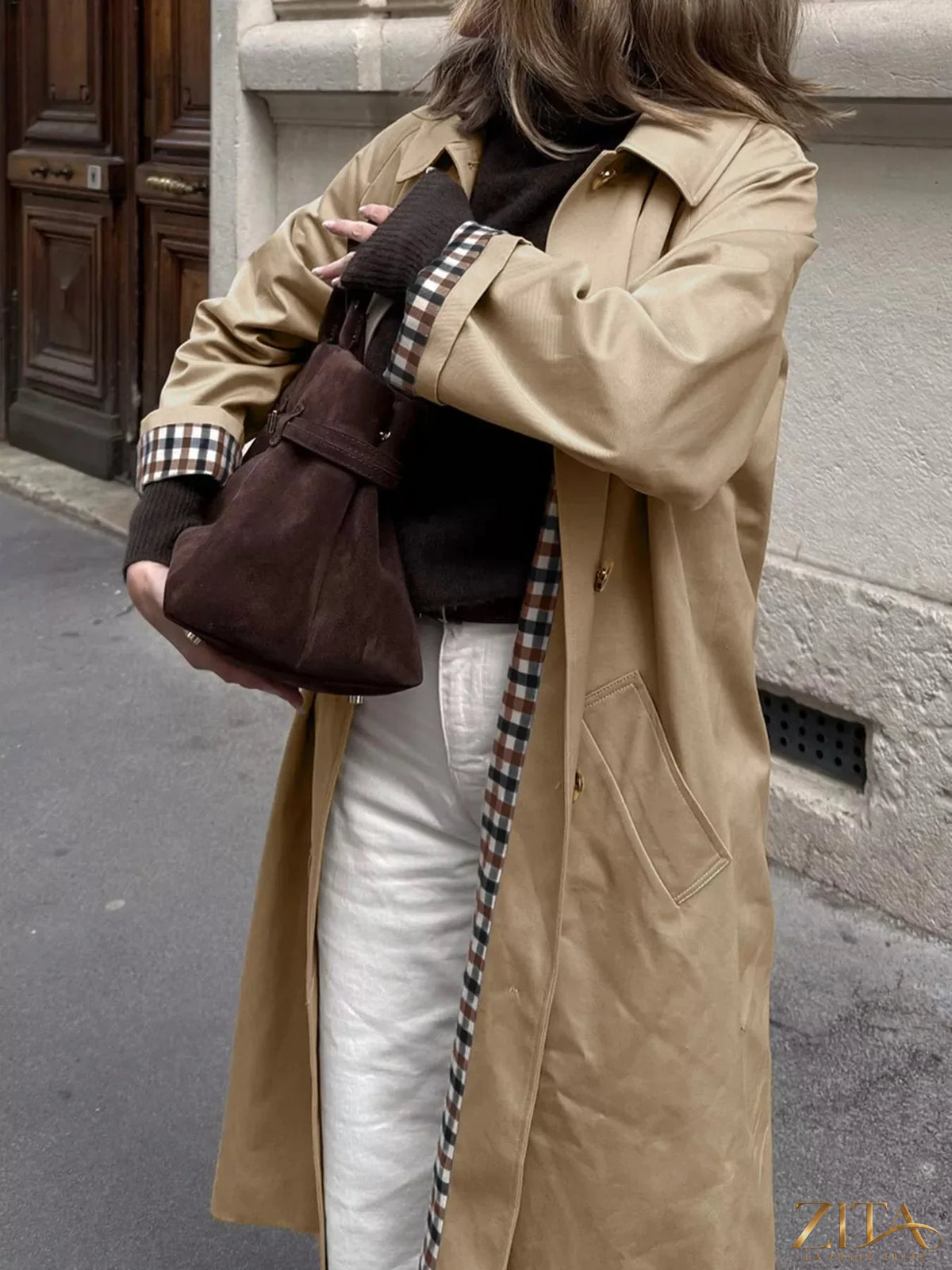Zita La Belle Elite checkered lining button-up trench coat with classic collar and waist belt, stylish and lightweight outerwear.