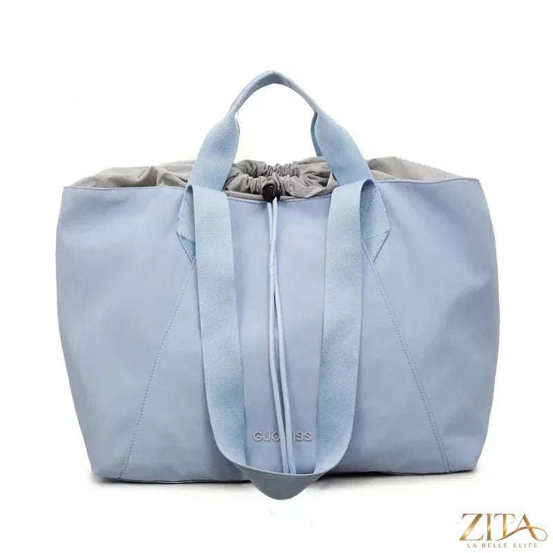 Lightweight Zita La Belle Elite travel tote bag with large capacity, featuring sturdy handles and spacious interior for travel essentials.