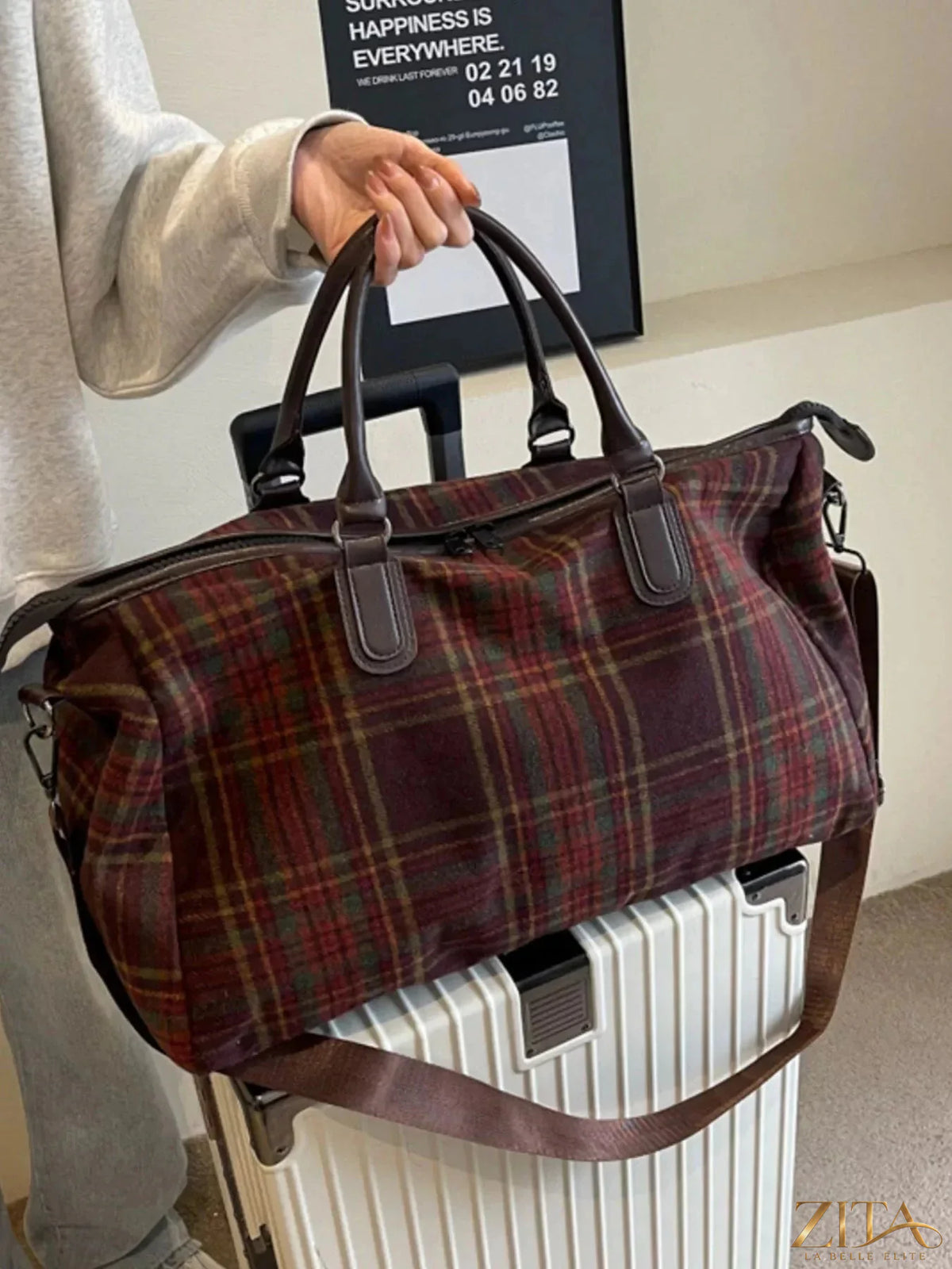 Vintage plaid pattern travel bag by Zita La Belle Elite, featuring sturdy handles and spacious interior for travel essentials.