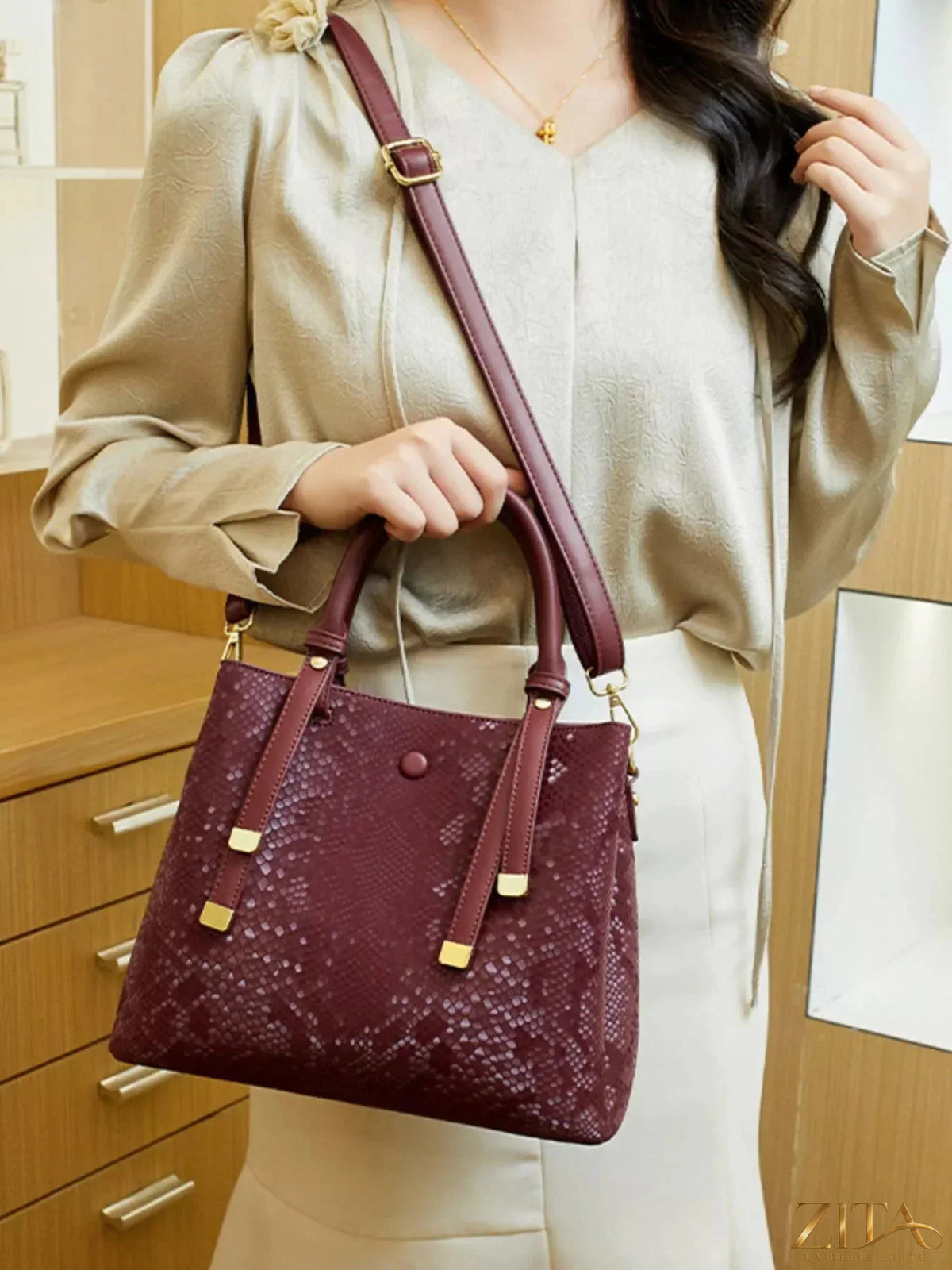 Zita La Belle Elite snakeskin pattern handbag with sleek design and textured surface, perfect for stylish accessories.