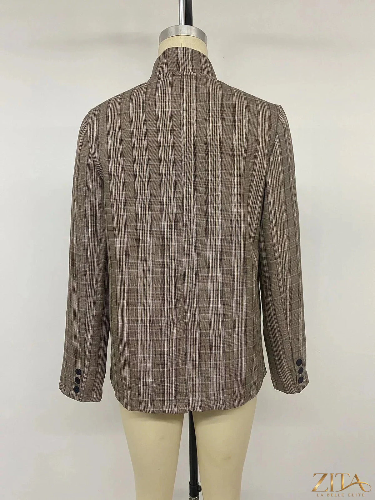 Zita La Belle Elite plaid single-button blazer with tailored fit, featuring a classic collar and stylish checkered pattern.