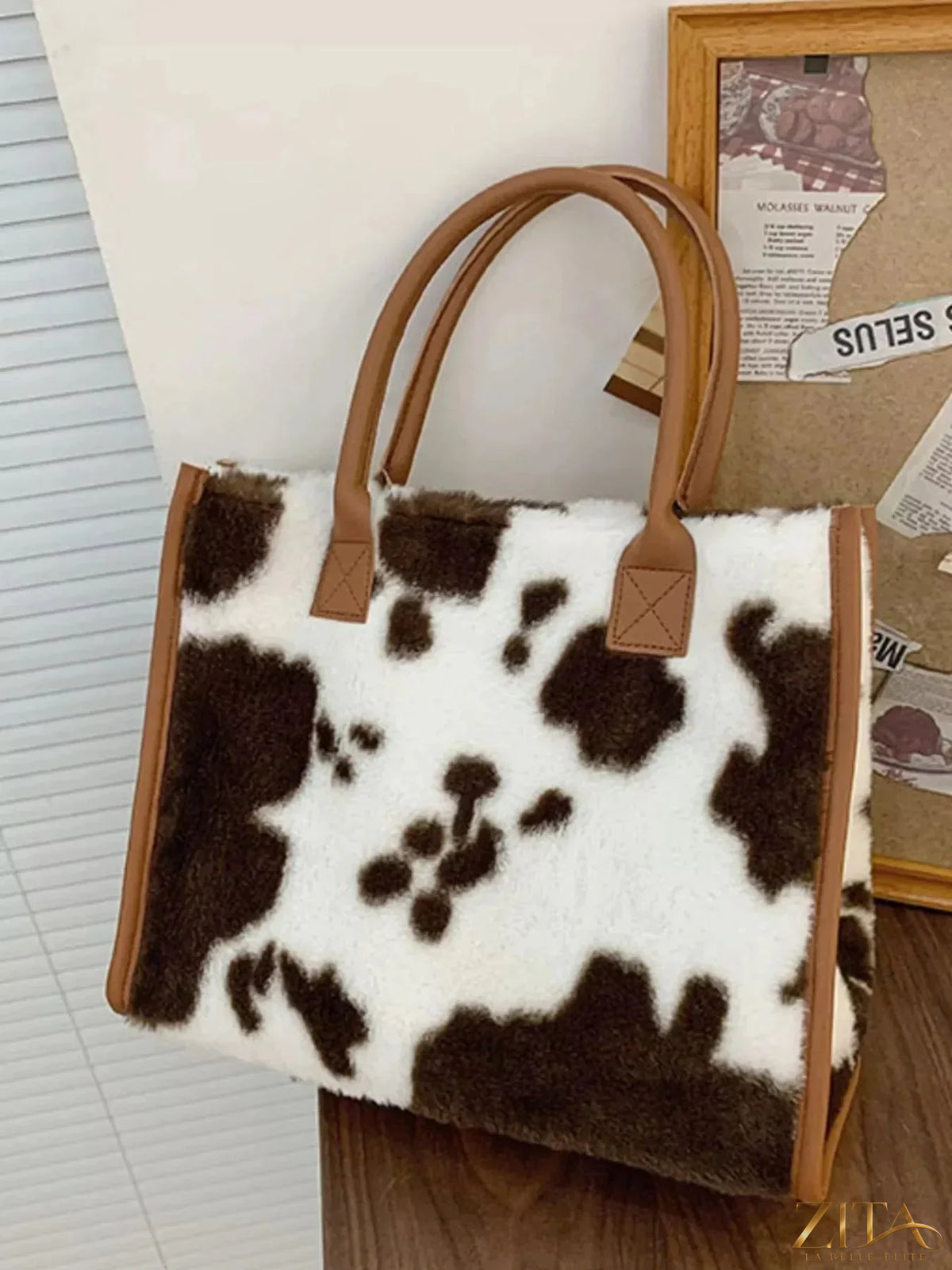 Zita La Belle Elite plush tote bag with soft fabric and spacious interior, ideal for casual carrying and everyday use.