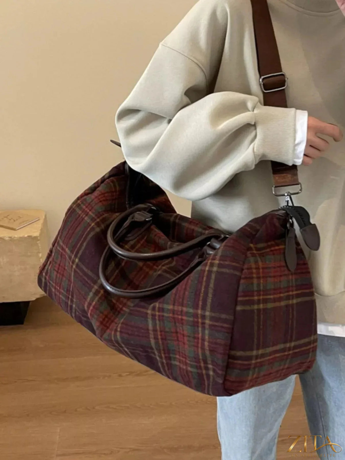 Vintage plaid pattern travel bag by Zita La Belle Elite, featuring sturdy handles and spacious interior for travel essentials.
