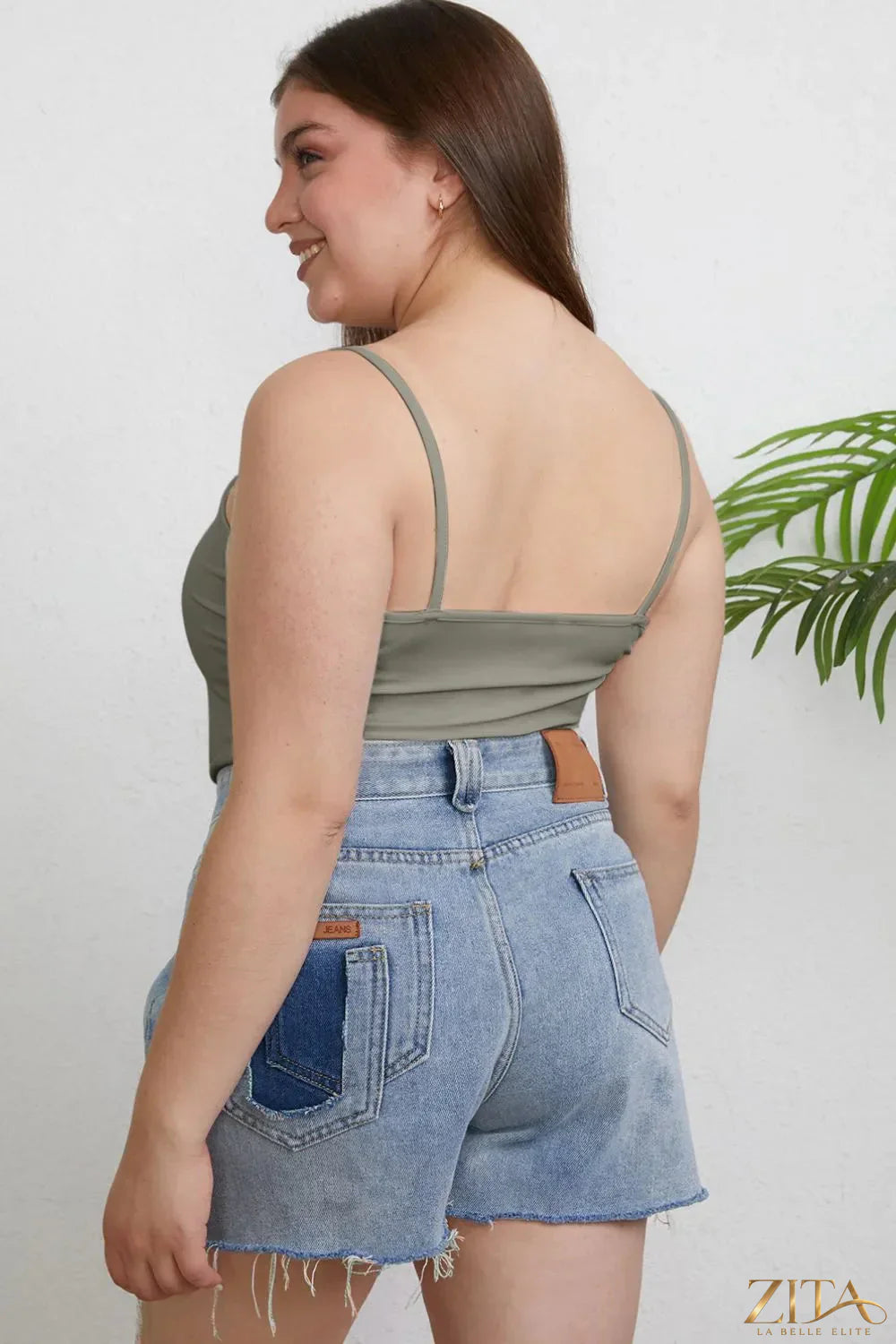 Zita La Belle Elite Basic Bae full size round neck slim cami in plus size, shown on a model with a close-up of the neckline.