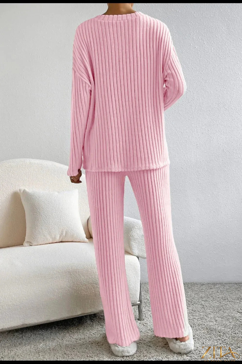 Zita La Belle Elite ribbed V-neck top and pants lounge set, featuring a cozy, matching ribbed fabric in a relaxed fit.