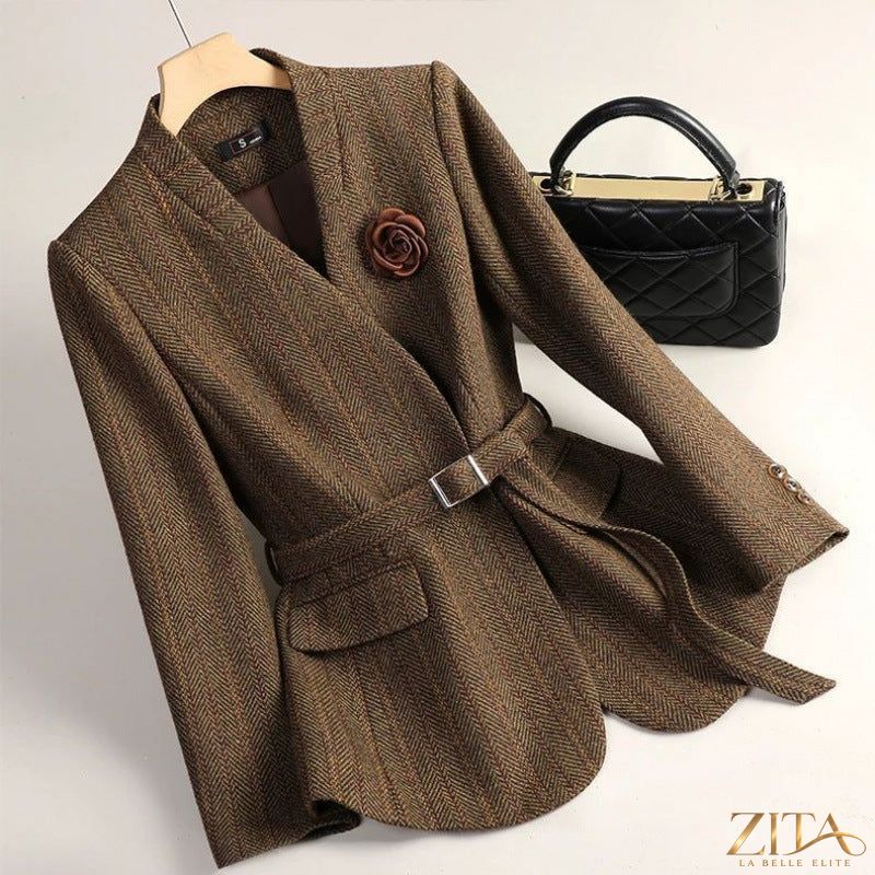 Elegant women's wool blazer by Zita La Belle Elite, tailored fit with classic lapels and stylish design for professional or casual wear.