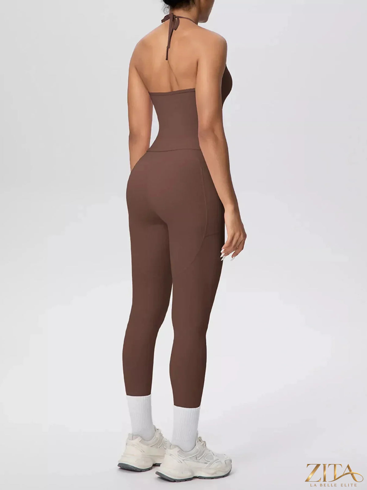 Zita La Belle Elite halter neck cami and high-waisted leggings active set, black fabric, close-up view of the stylish workout outfit