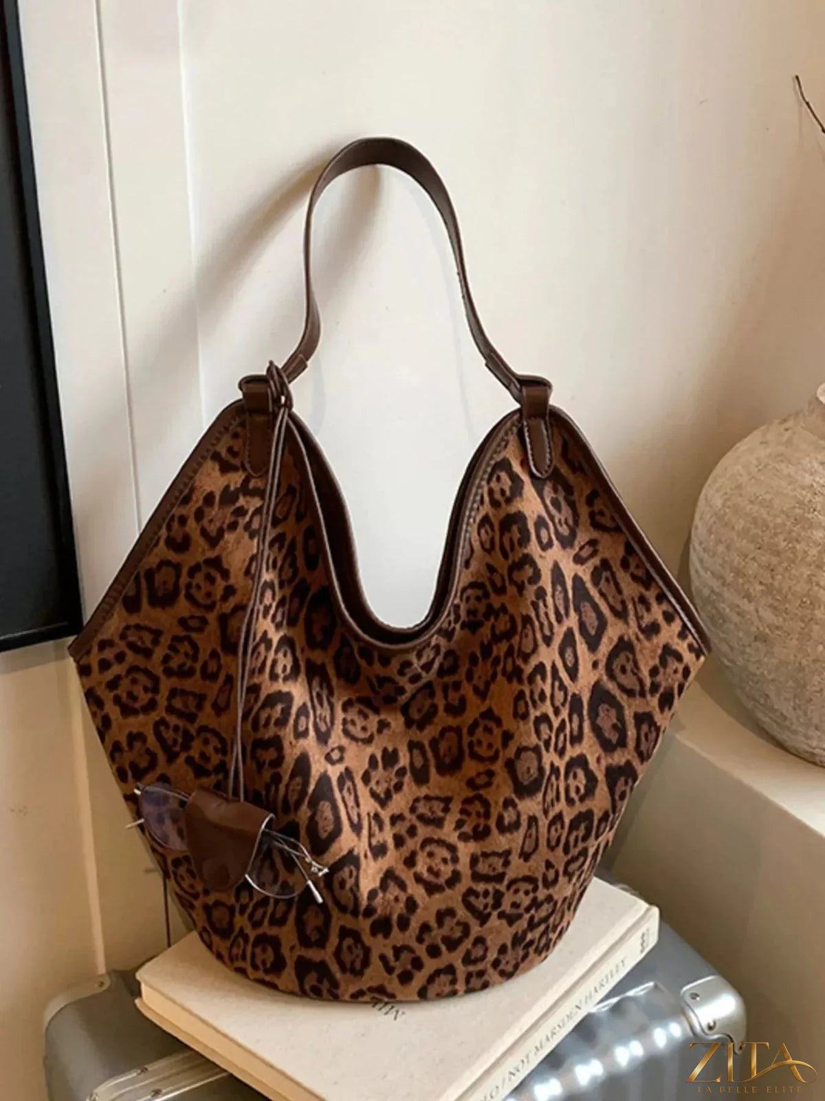 Zita La Belle Elite leopard print large tote bag with sturdy handles and spacious interior, perfect for daily use or shopping.