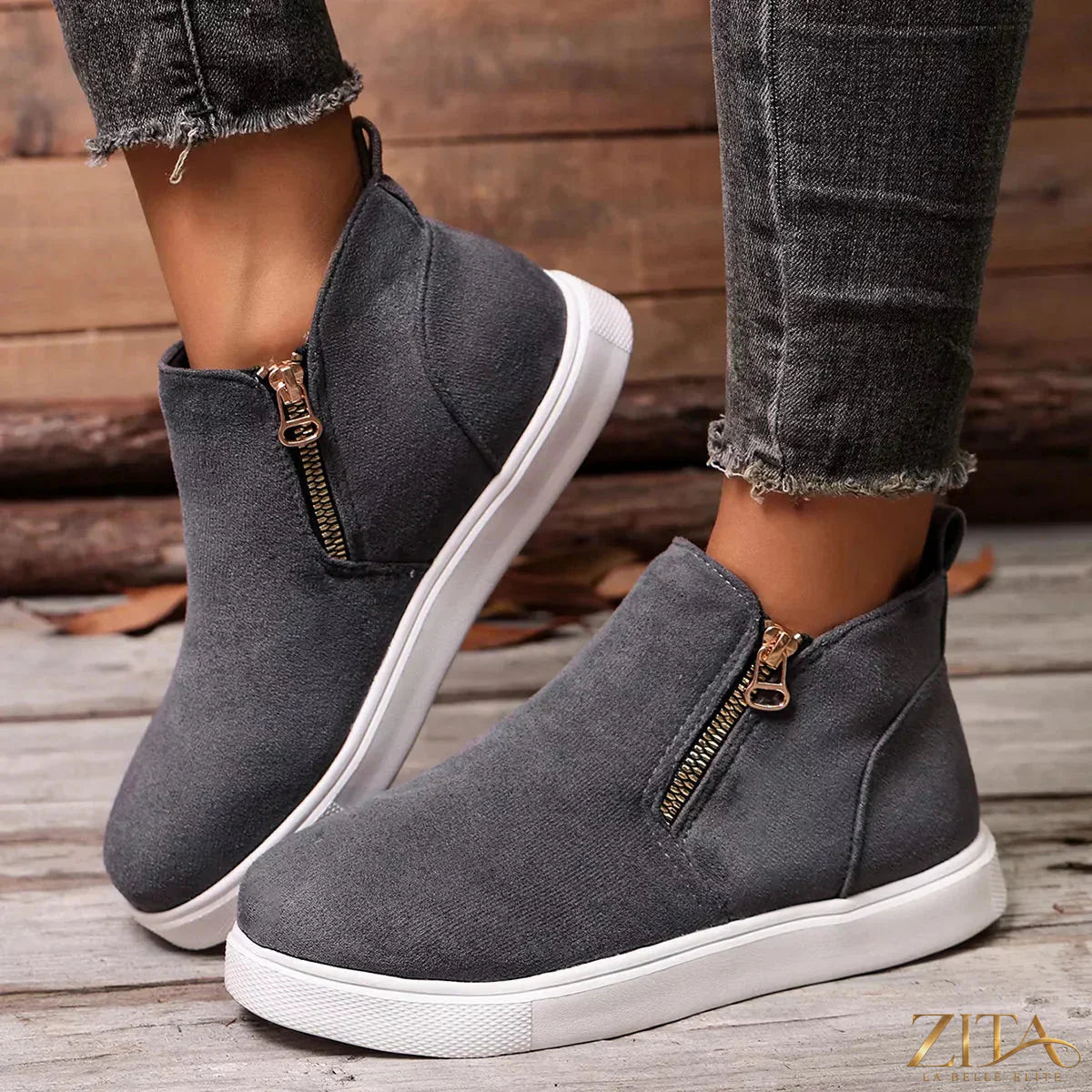 Zita La Belle Elite side zipper flat sneakers featuring a sleek design and comfortable flat sole, perfect for casual wear.