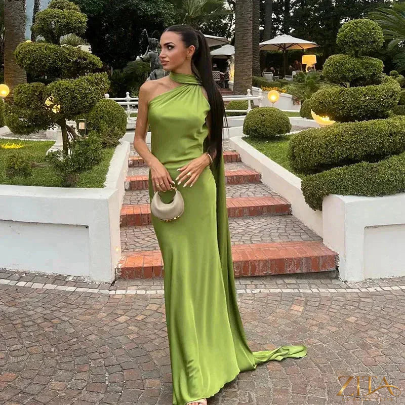 Zita La Belle Elite backless lace-up maxi dress with ribbon straps, sleeveless evening gown, ideal for formal parties.