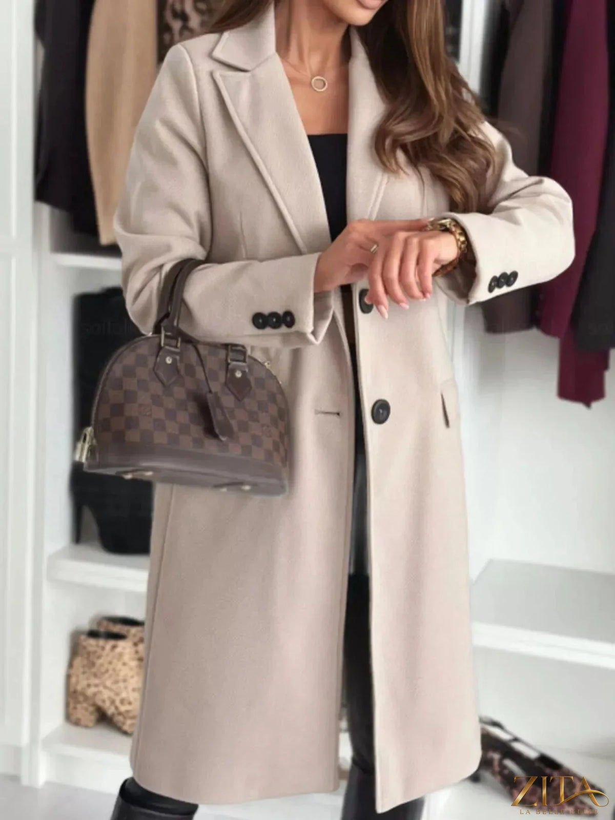 Zita La Belle Elite long sleeve coat with lapel collar, stylish and tailored outerwear in a neutral fabric, perfect for fall and winter.