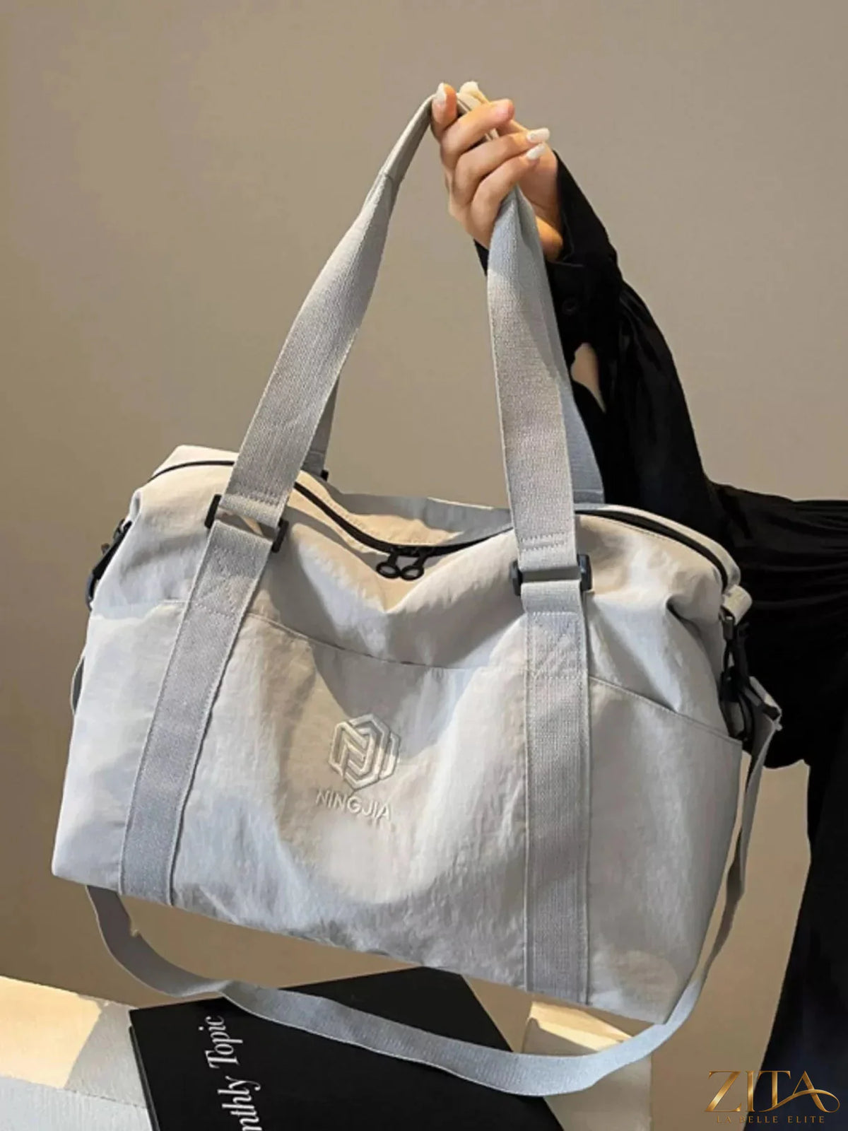 Zita La Belle Elite lightweight Oxford cloth travel duffel bag with sturdy handles and spacious interior for easy packing and storage.