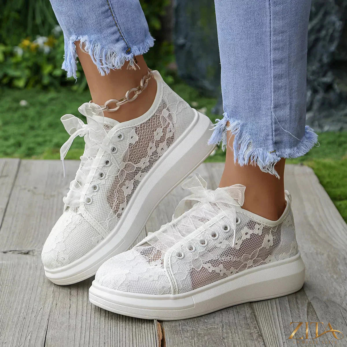 Zita La Belle Elite lace round toe sneakers with white laces and stylish design, perfect for casual or sporty wear.