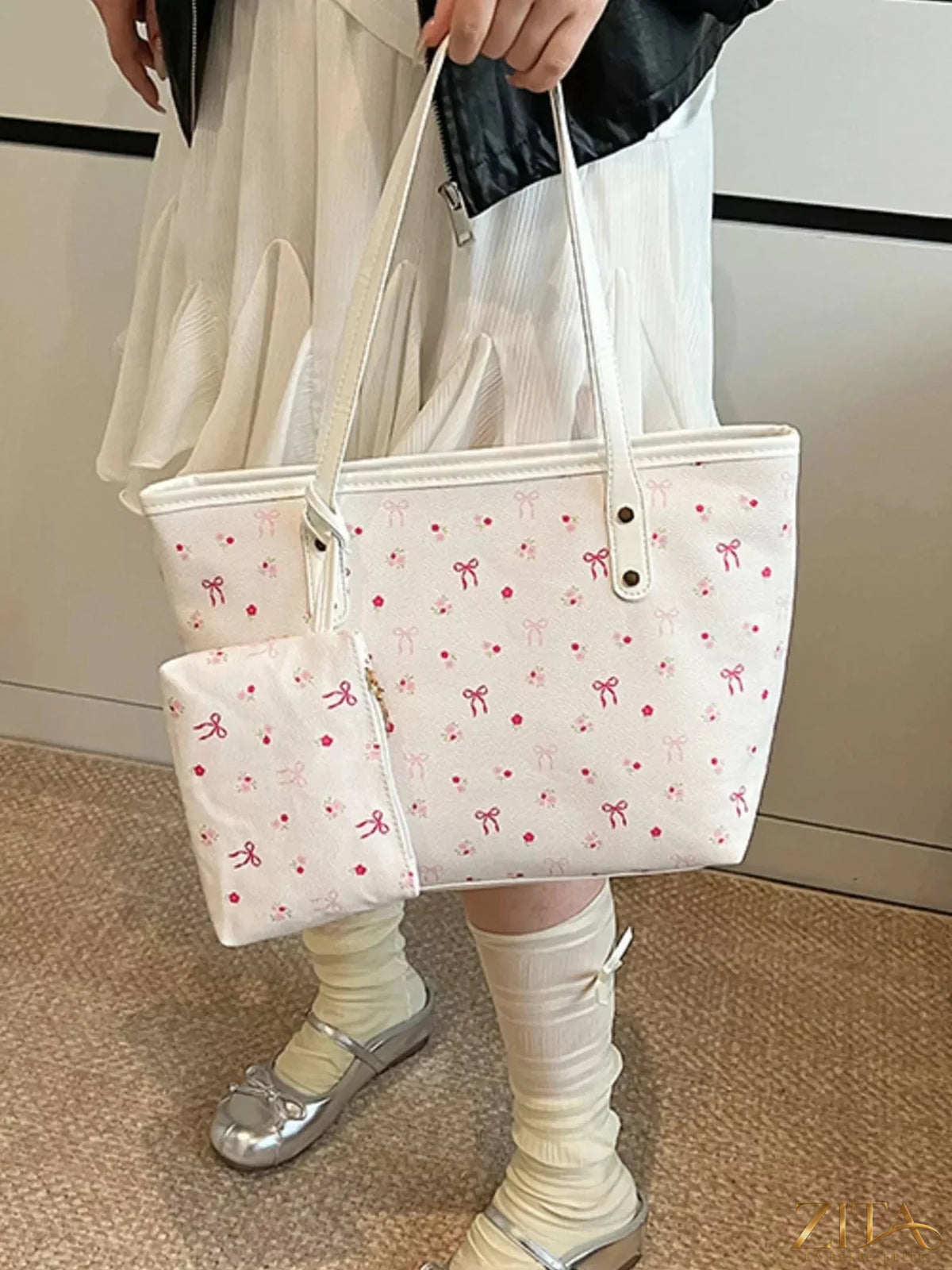 Zita La Belle Elite printed tote shoulder bag with matching pouch, stylish and spacious for everyday carrying.