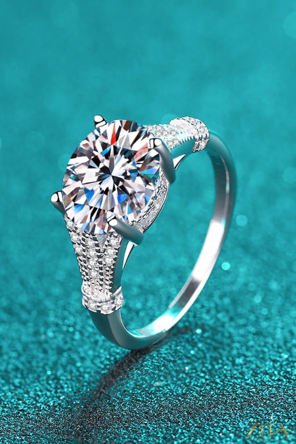 Unpredictable Day 3 Carat Moissanite ring by Trendsi featuring a sparkling, round-cut moissanite gemstone set in a sleek band.