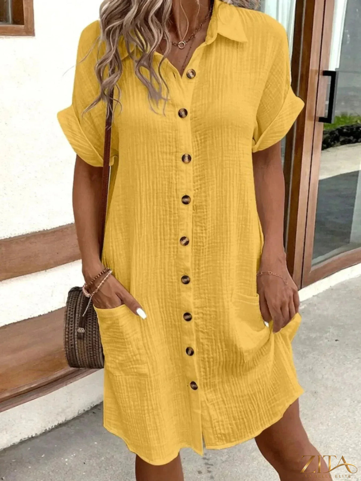 Zita La Belle Elite casual button-down shirt dress with pockets, lightweight fabric, and a relaxed fit, perfect for everyday wear.