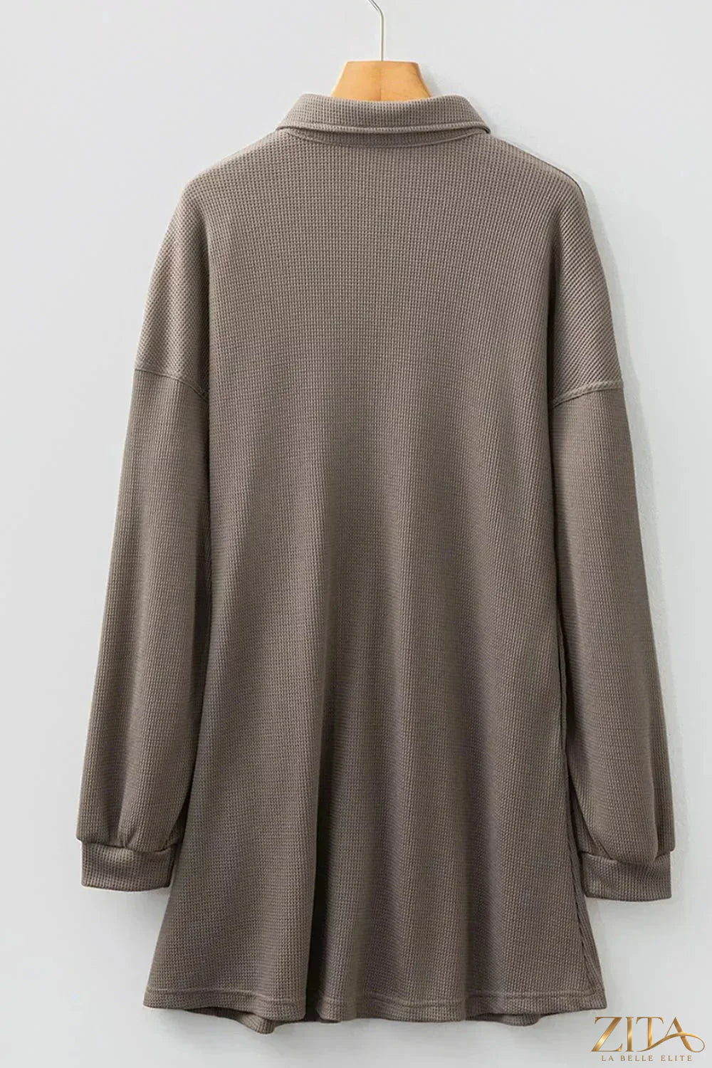 Zita La Belle Elite casual button-down dress with pockets, lightweight and stylish for everyday wear, in a relaxed fit.