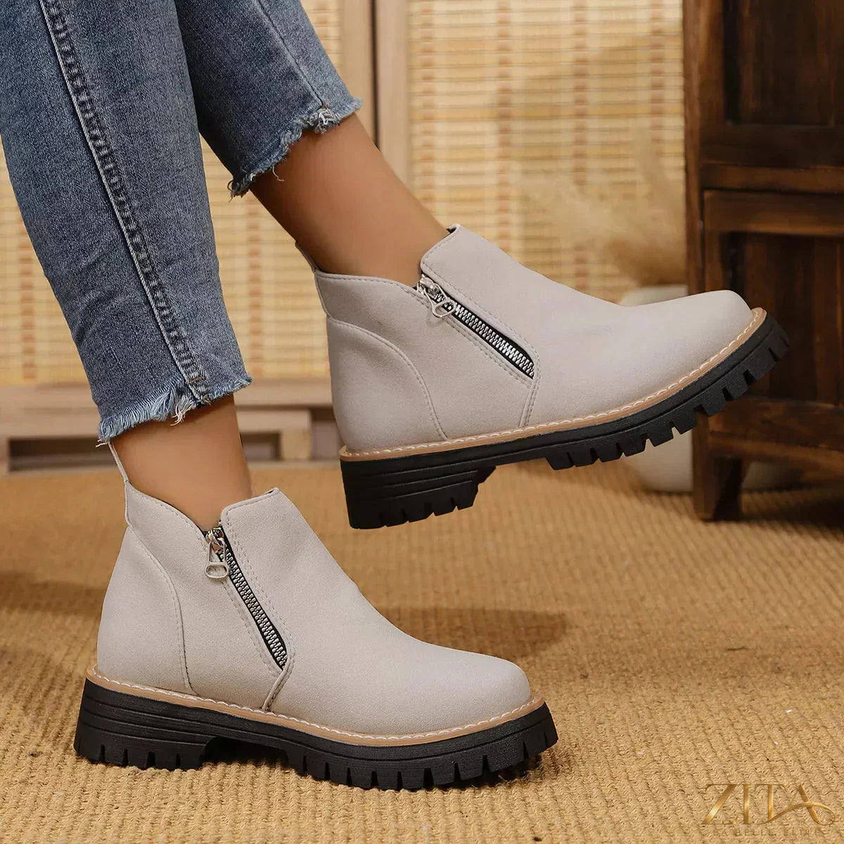 Zita La Belle Elite ankle boots with zipper accent, black leather, stylish and trendy footwear for casual or dressy outfits