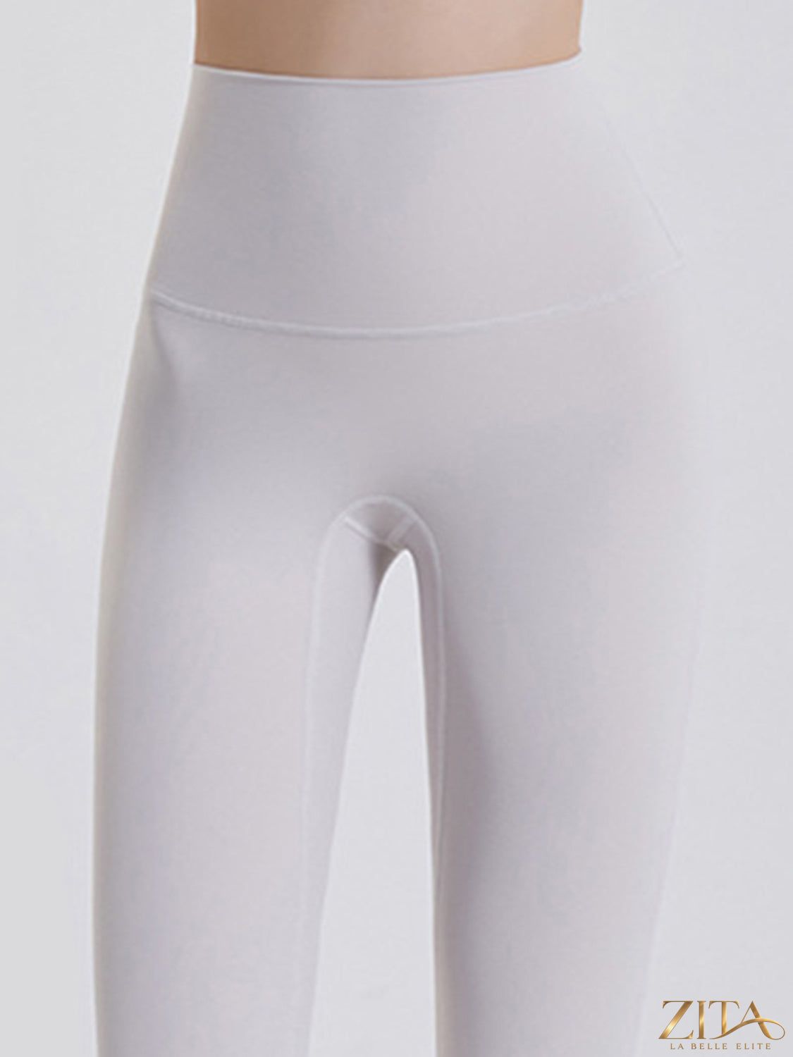 Zita La Belle Elite wide waistband sports leggings in black, showing a close-up of the stretchy, comfortable fabric and high-rise fit.