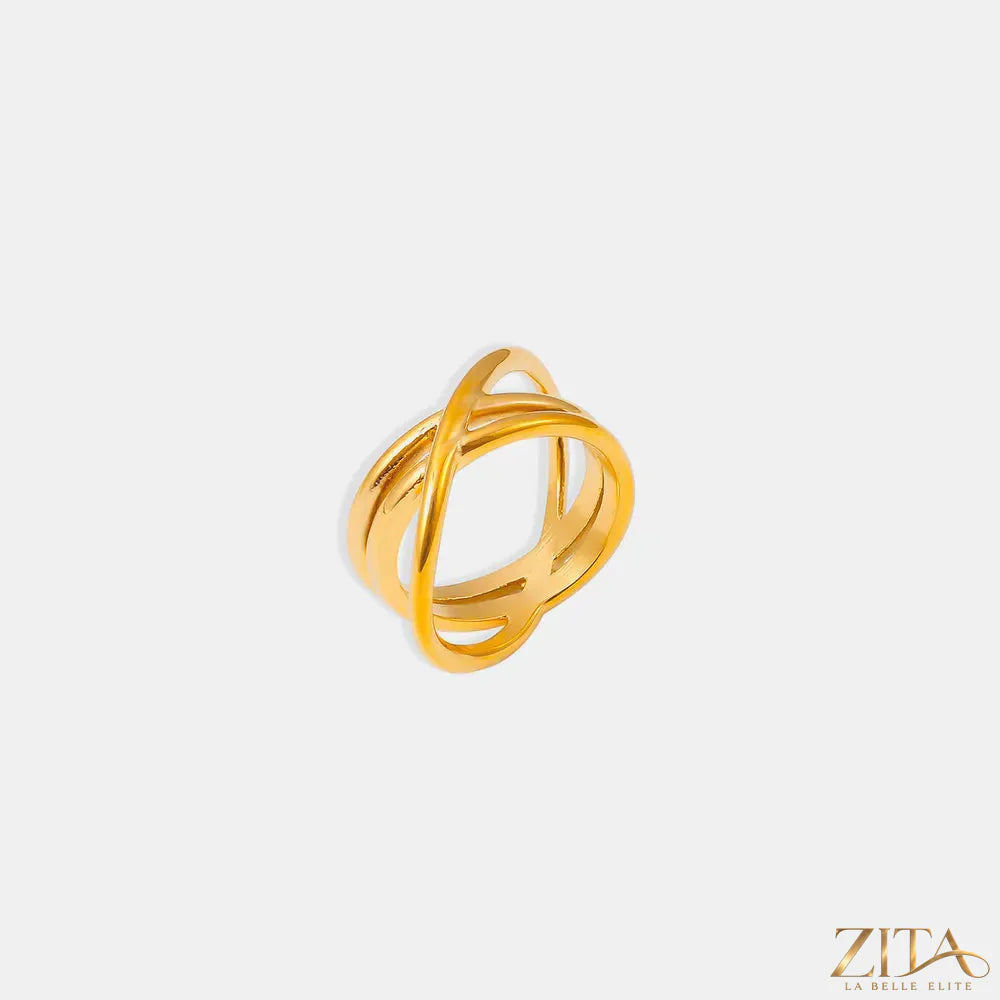 18K gold-plated crisscross ring by Zita La Belle Elite, featuring intertwined band design and polished finish.