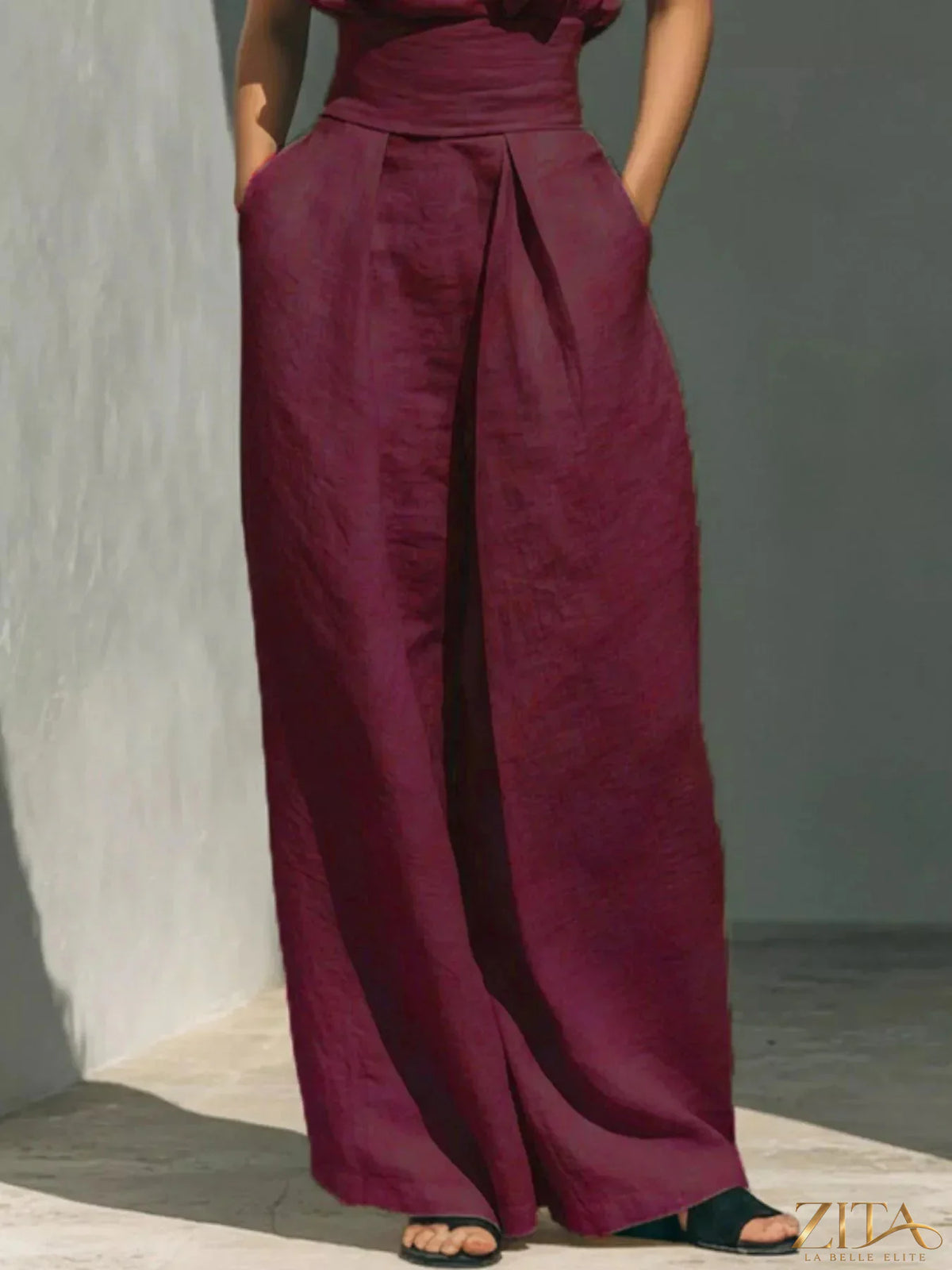 Plus size Zita La Belle Elite sleeveless turtleneck top and wide-leg pants set, featuring a stylish and comfortable outfit.