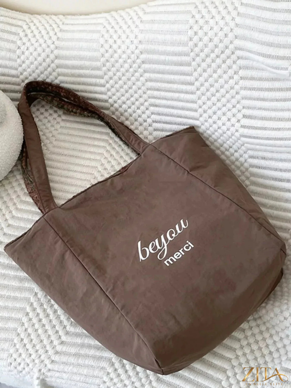 Lightweight Zita La Belle Elite tote bag with sturdy handles and spacious interior, ideal for everyday use.