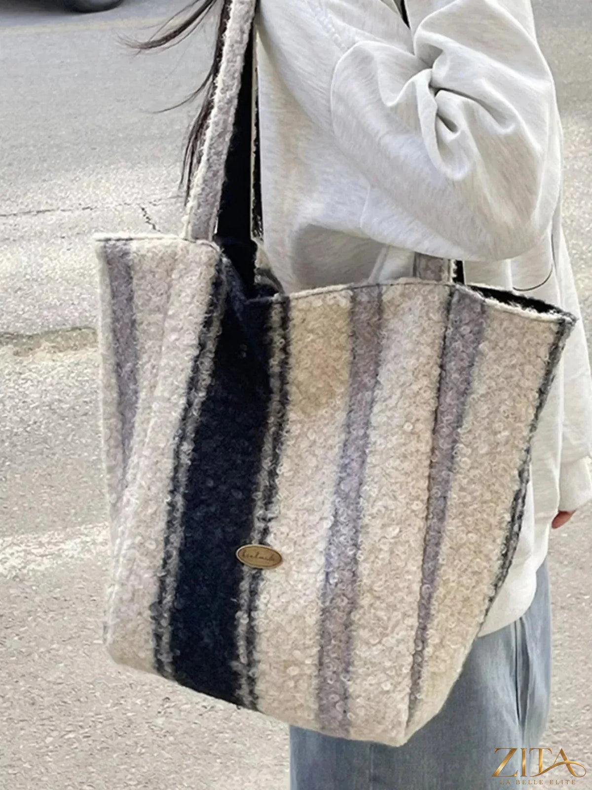 Zita La Belle Elite lightweight tote bag with sturdy handles and spacious interior, ideal for daily use or shopping.
