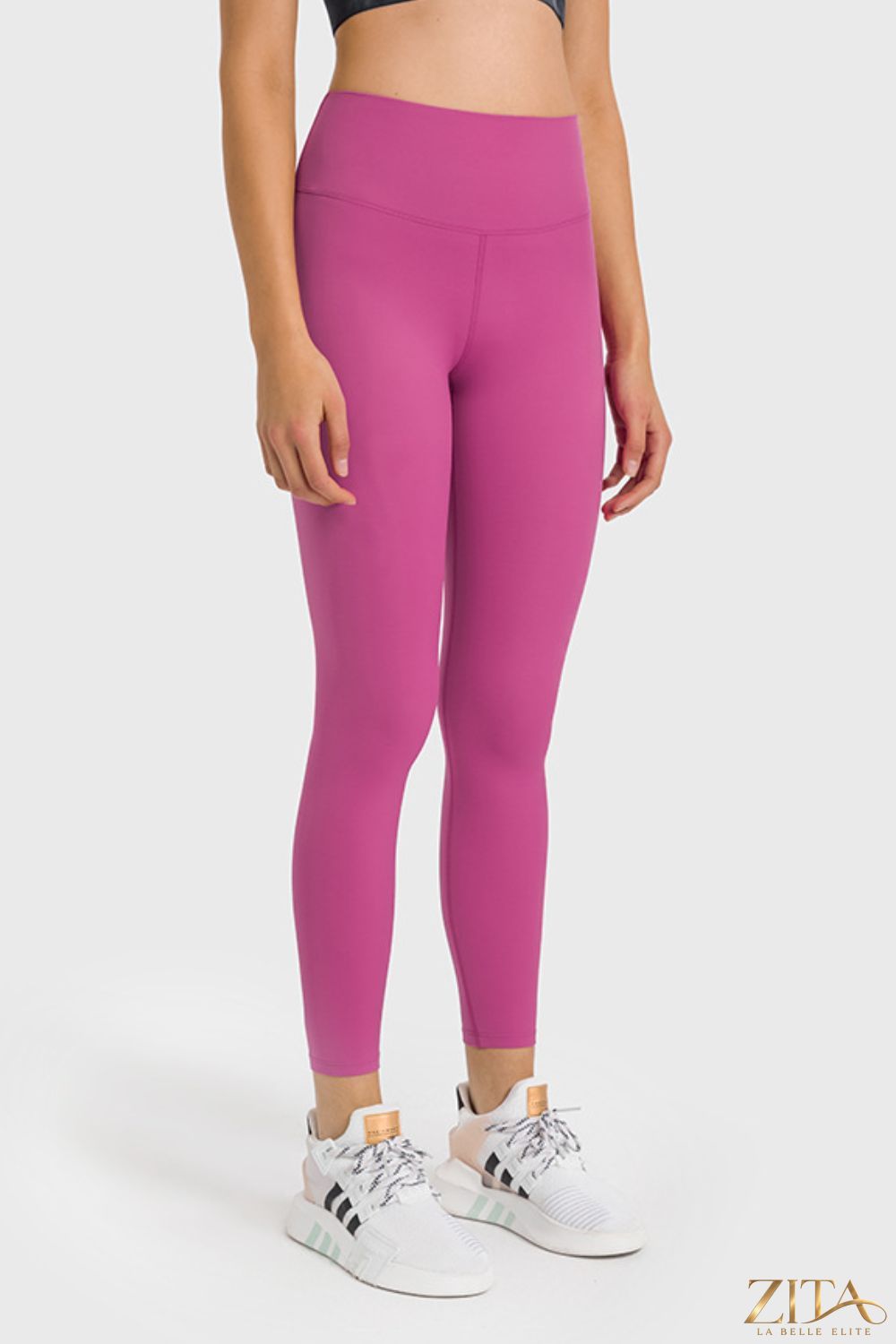 Zita La Belle Elite Millennia high waist ankle-length yoga leggings in black, fitted with a comfortable stretch for active wear.
