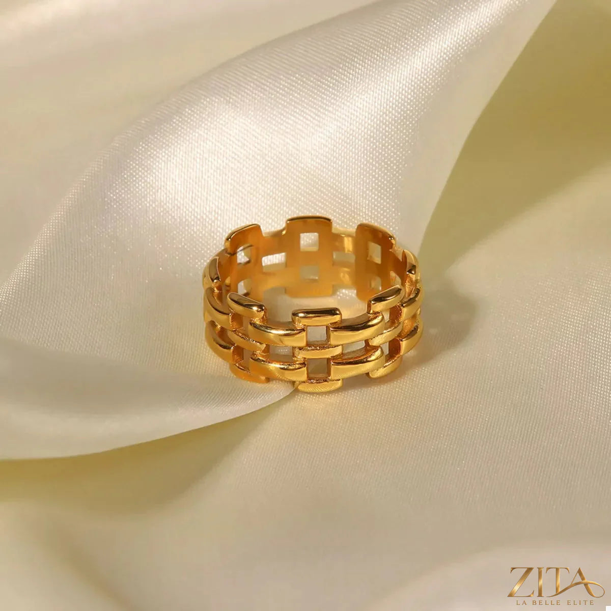 18K gold-plated cutout ring by Zita La Belle Elite, featuring a stylish open design and intricate metalwork.
